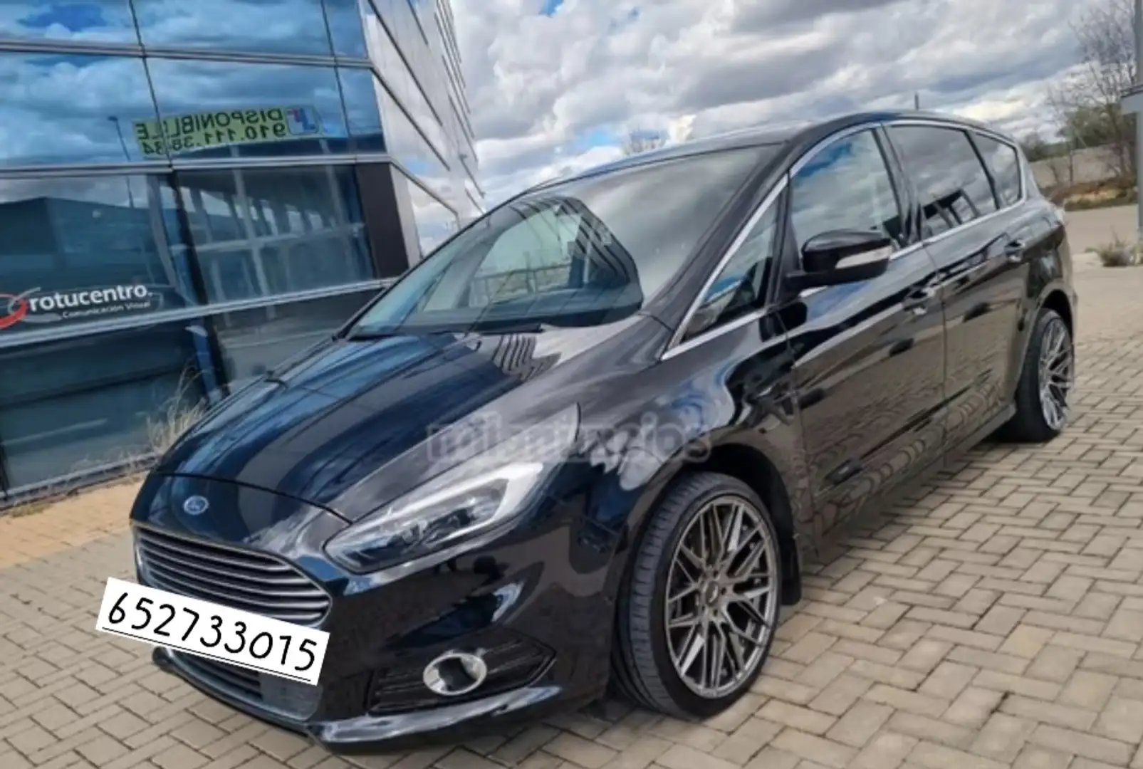 Ford S-Max 2.0TDCi Titanium 150 Negro - 1