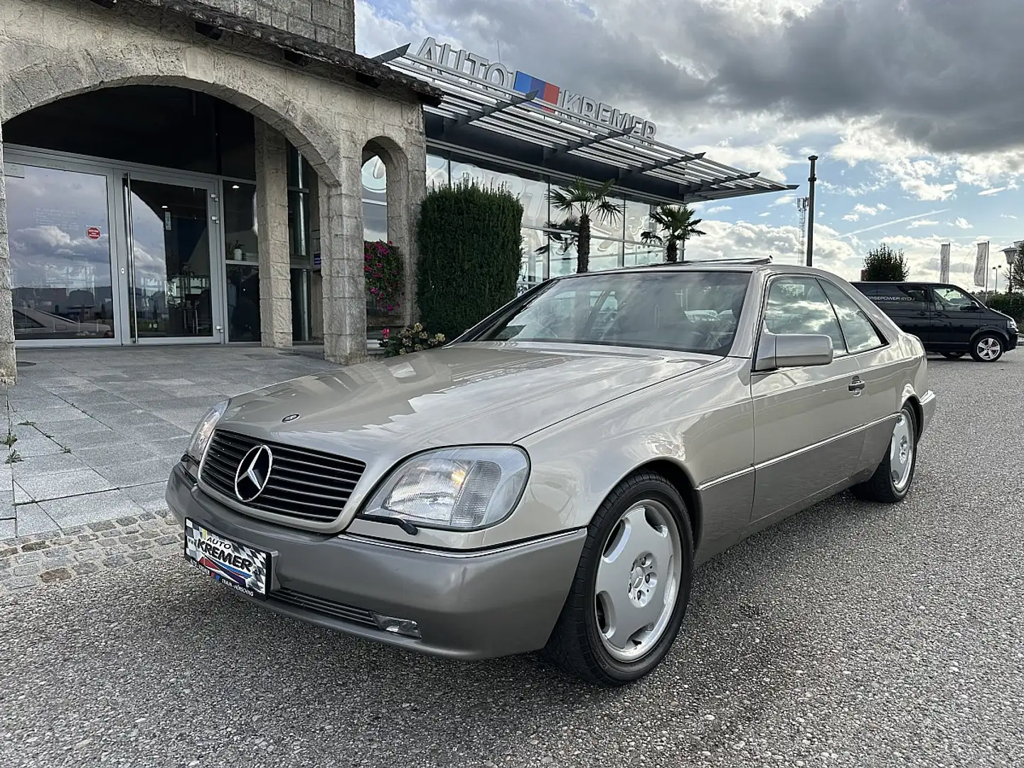 Mercedes-Benz Sonstige CL S 500 Coupé Aut. Gold - 2