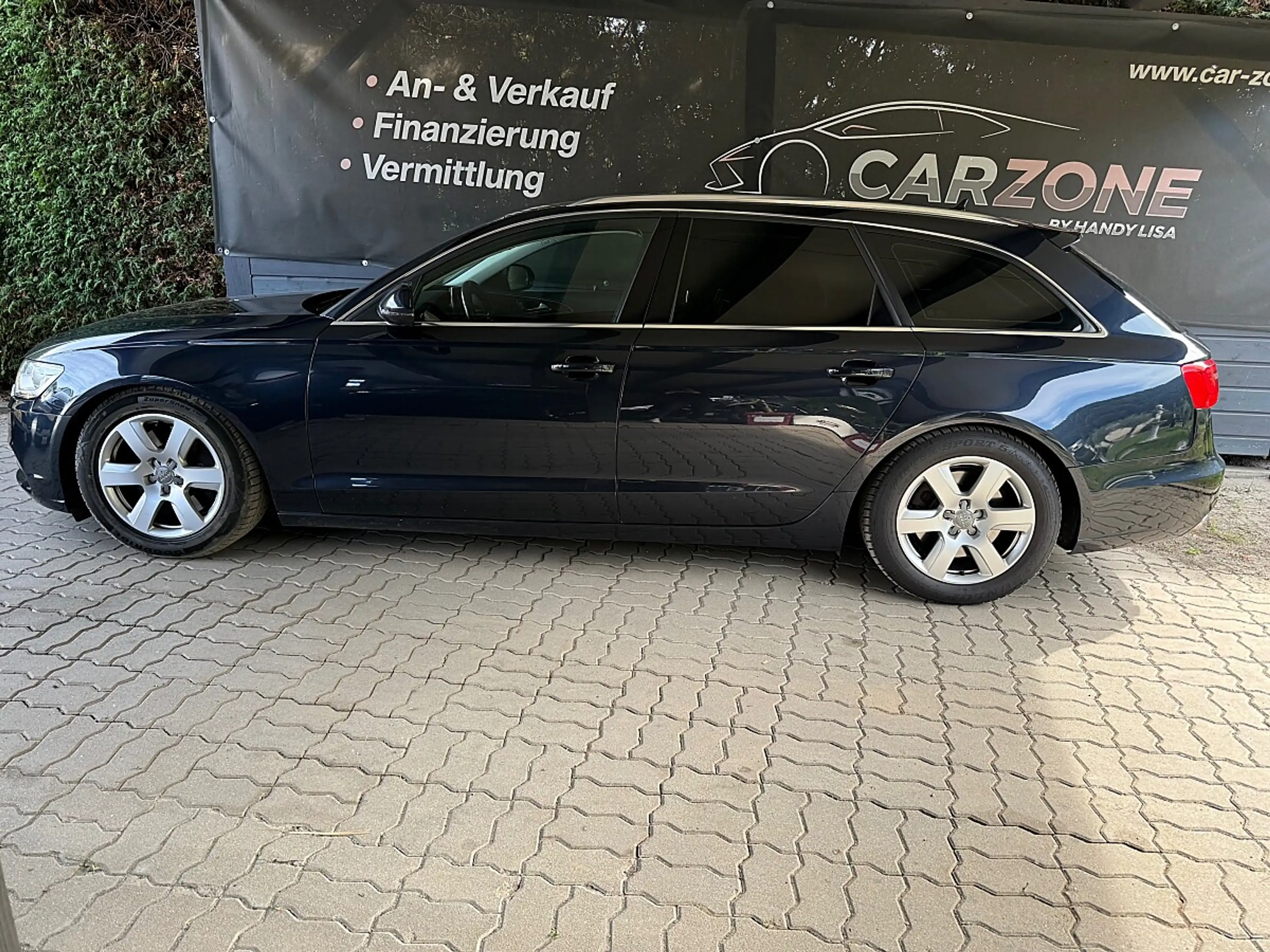 Audi A6 Avant 3.0 TDI quattro *AHV*PDC*Navi*E-Heckklappe* — photo 2