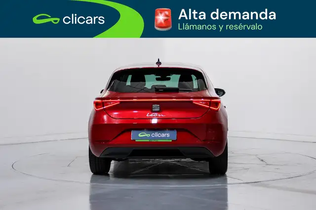 SEAT Leon view 4