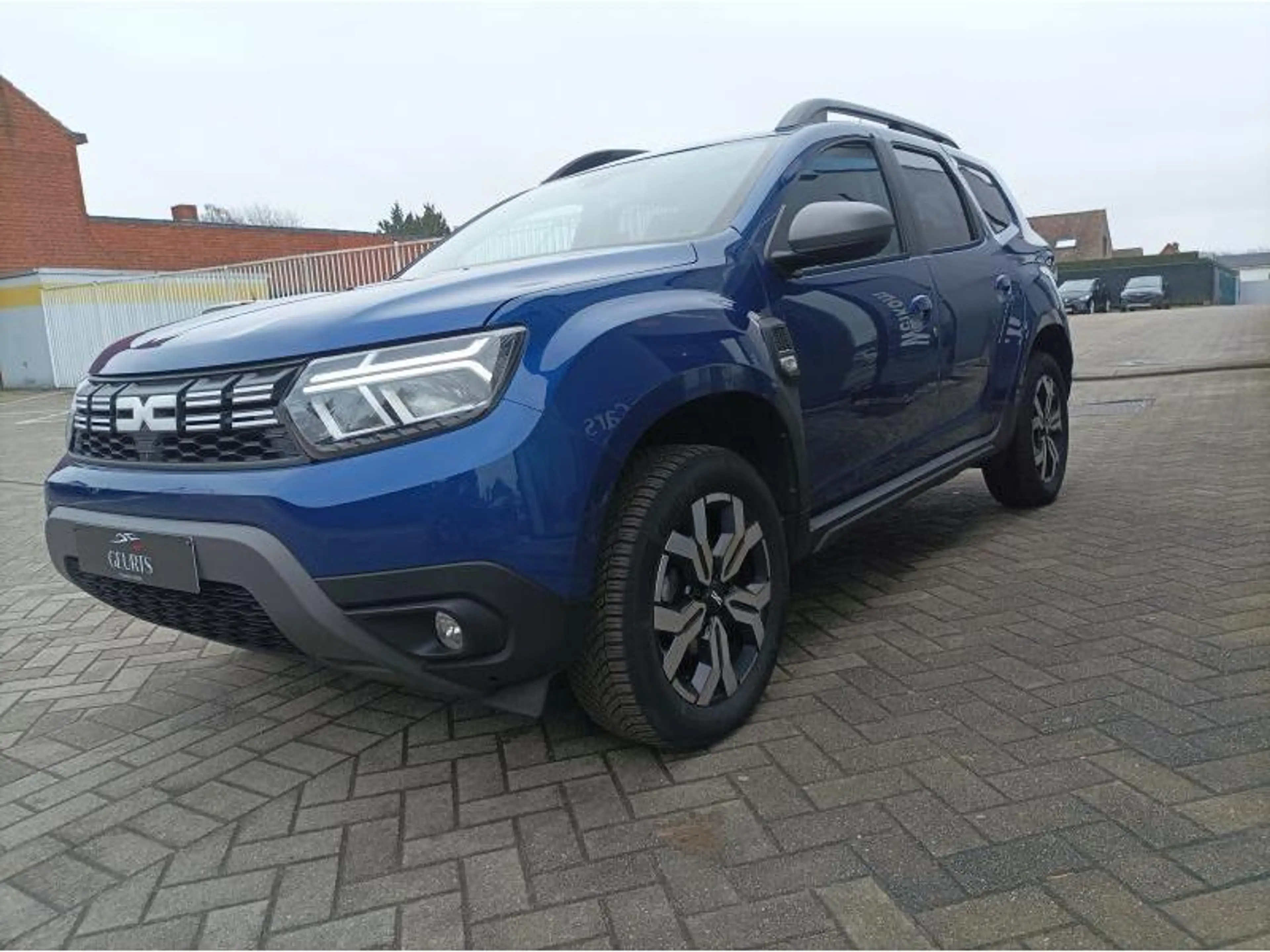Dacia Duster Journy — photo 5
