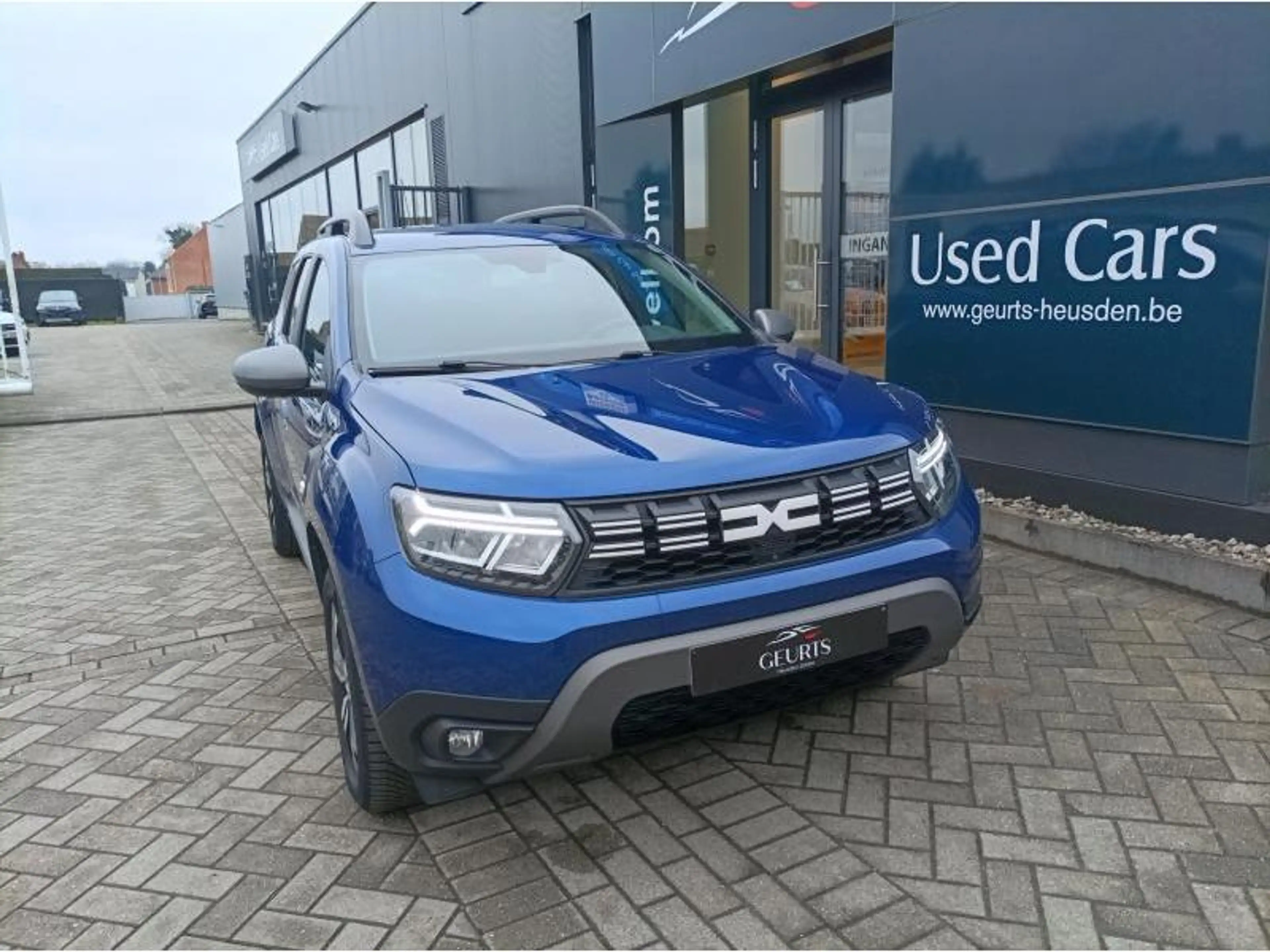 Dacia Duster Journy — photo 3