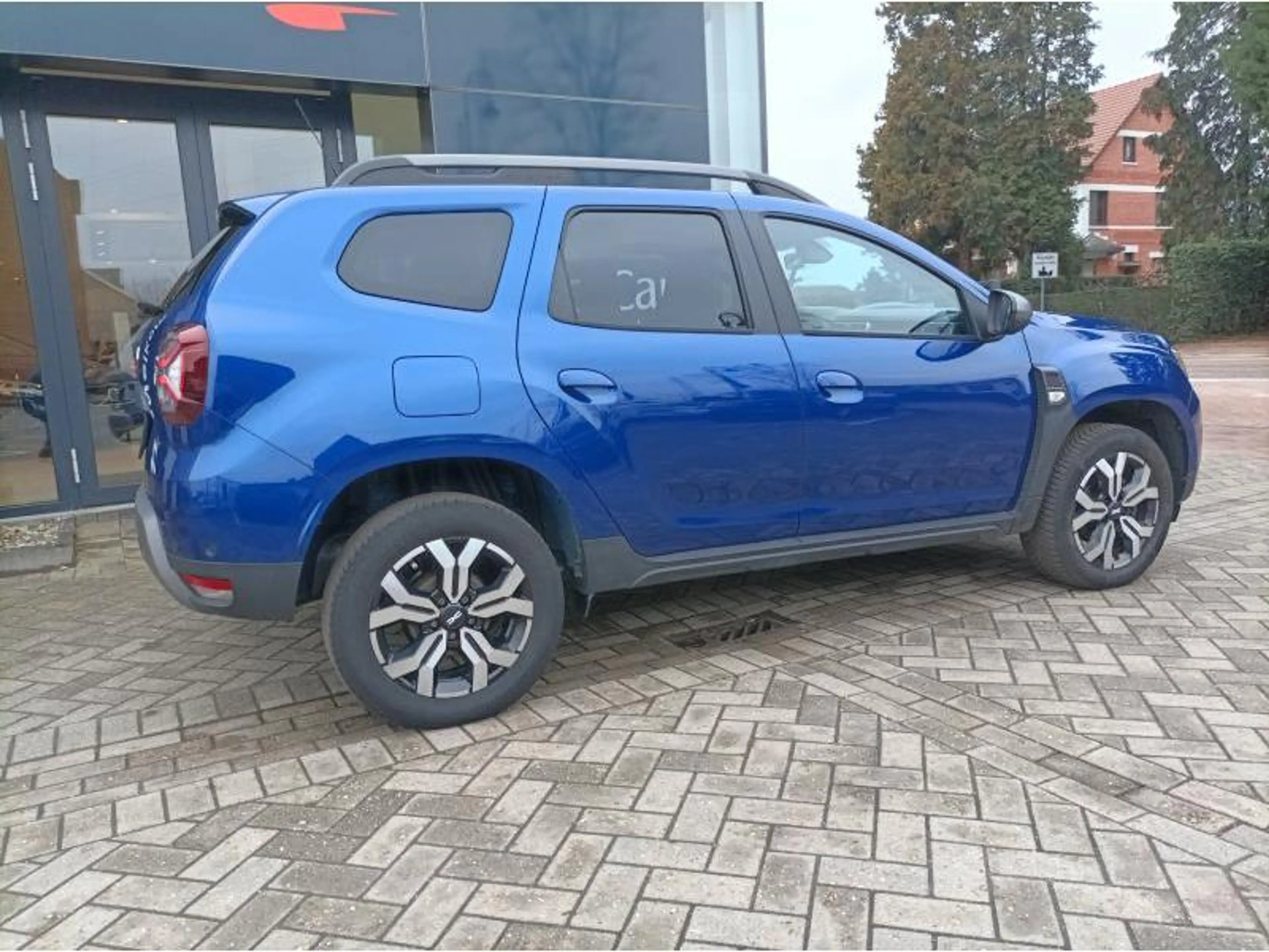 Dacia Duster Journy — photo 10