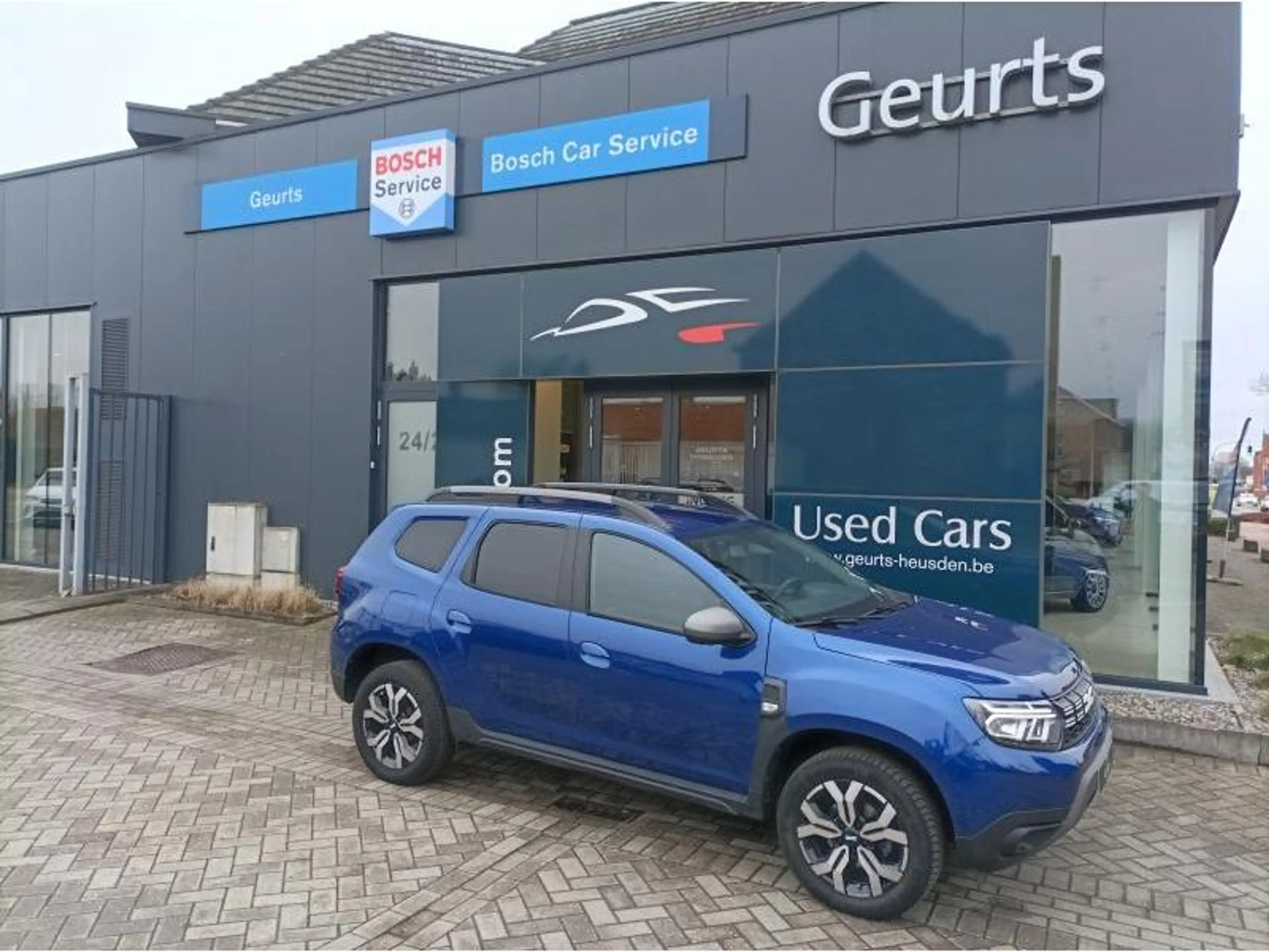 Dacia Duster Journy