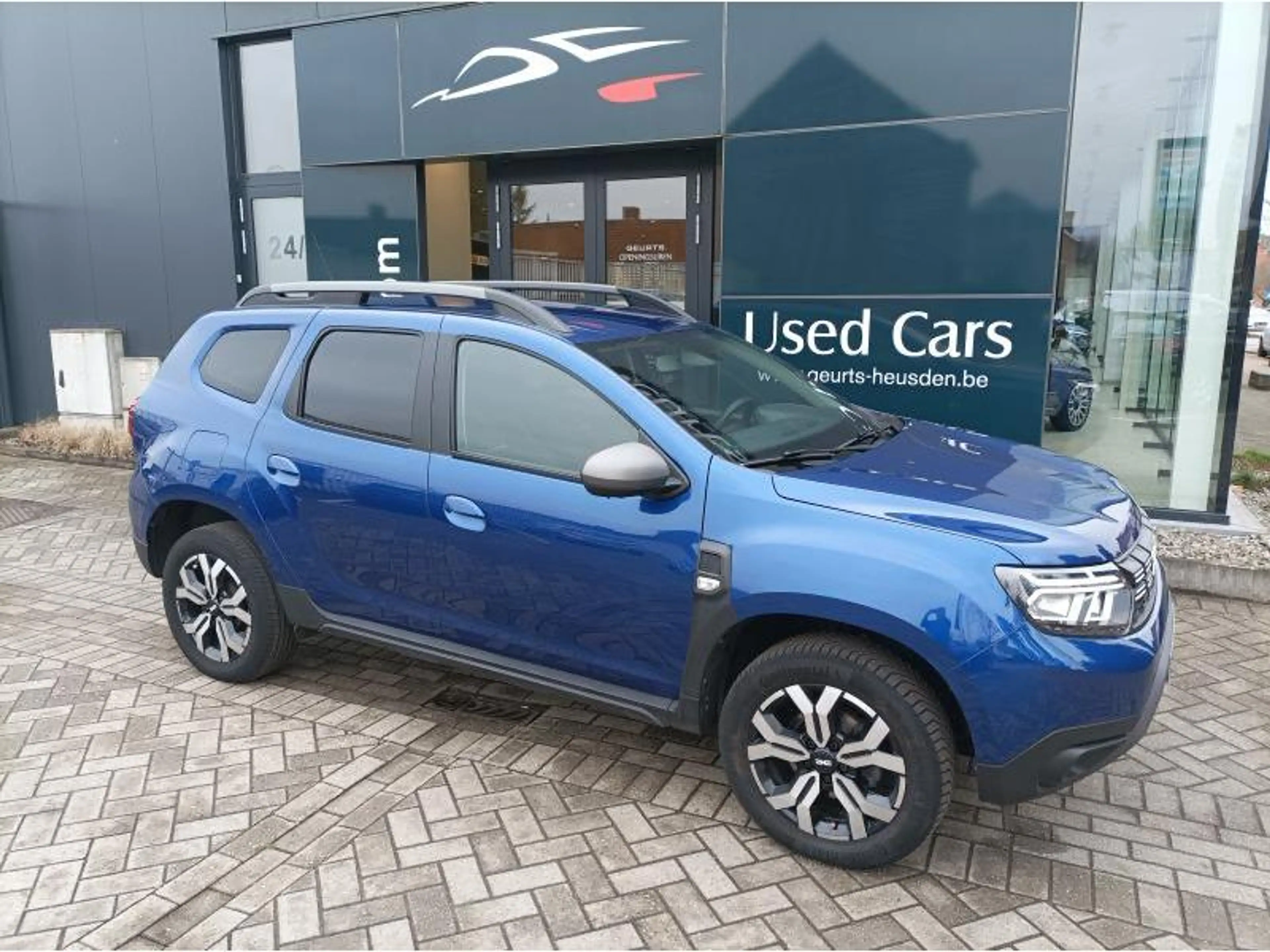 Dacia Duster Journy — photo 2