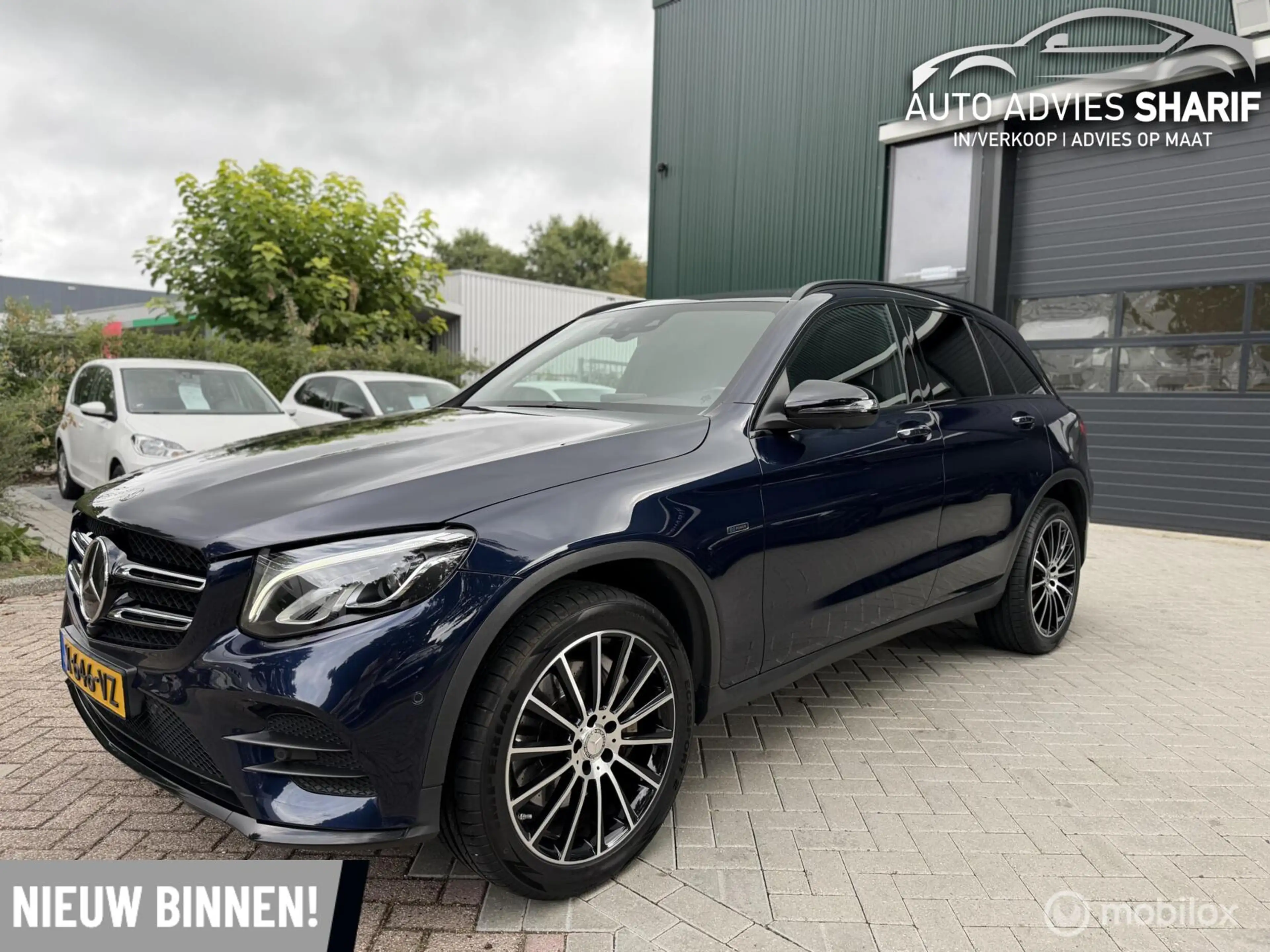 Mercedes-Benz GLC 350 350e 4MATIC Premium Plus Full Options !! — photo 5