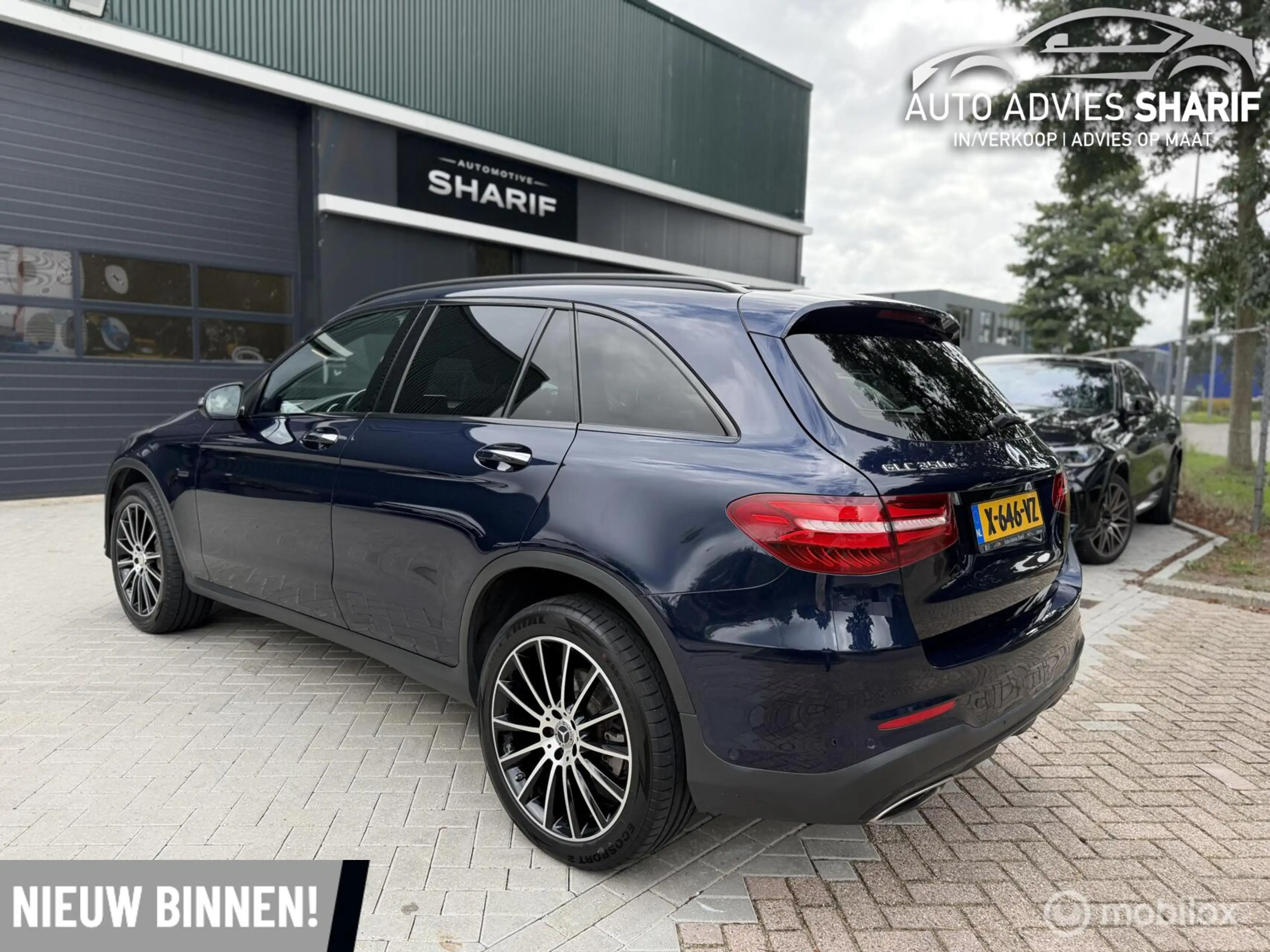 Mercedes-Benz GLC 350 350e 4MATIC Premium Plus Full Options !! — photo 7