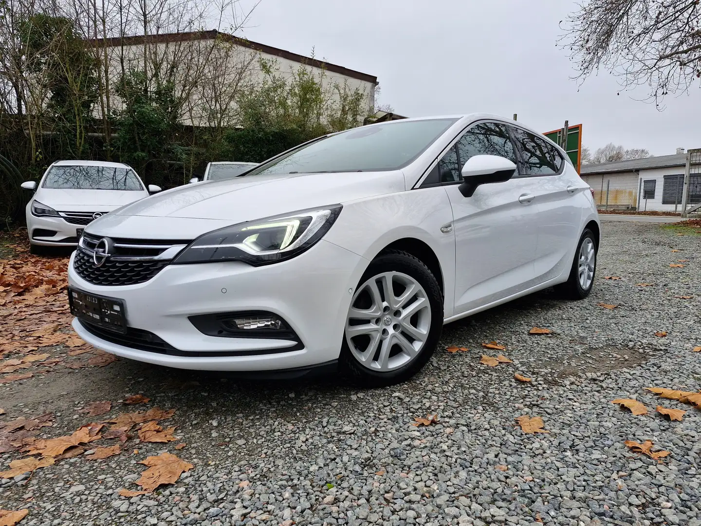 Opel Astra Astra Fließheck 5-Türer 1.4 Turbo Innovation Weiß - 2