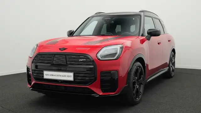 MINI Countryman SE All4 John Cooper Works Trim