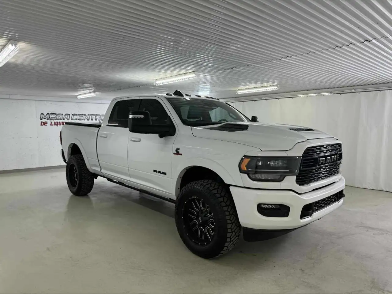 RAM 2500 снимка RAM 2500