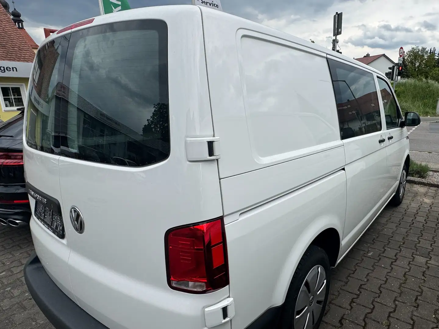 Volkswagen T6.1 Transporter Kasten 2.0TDI 110kW KR, Heckflügel, Fenster re bijela - 2