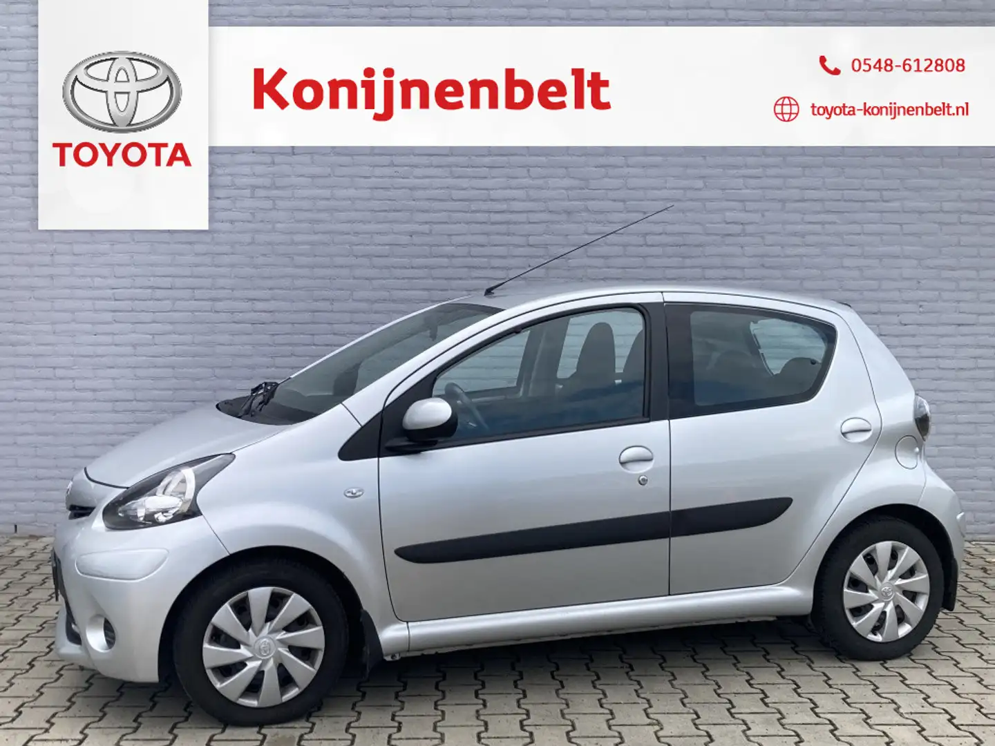 Toyota Aygo 1.0 VVT-i Aspiration Automaat 5-deurs | NL auto | Gris - 1