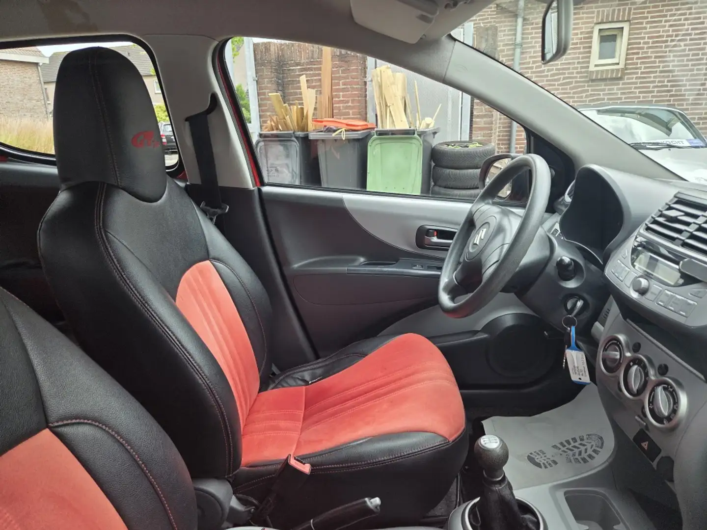 Suzuki Alto 1.0 Comfort Plus Airco Leder Rood - 2