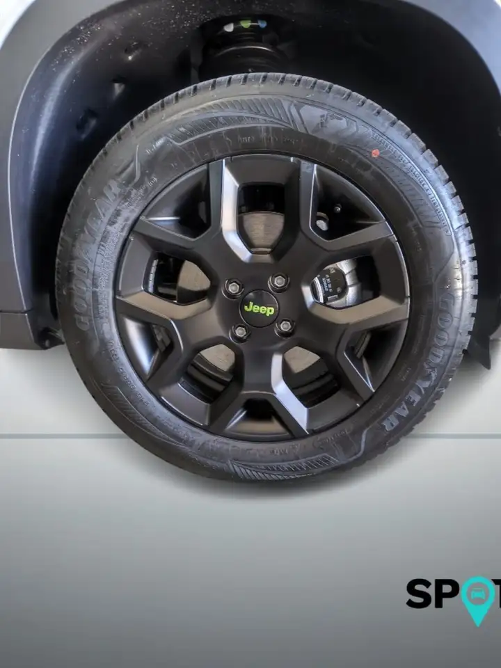 Jeep Avenger 1.2 Turbo 145 CV MHEV 4xe Upland 10