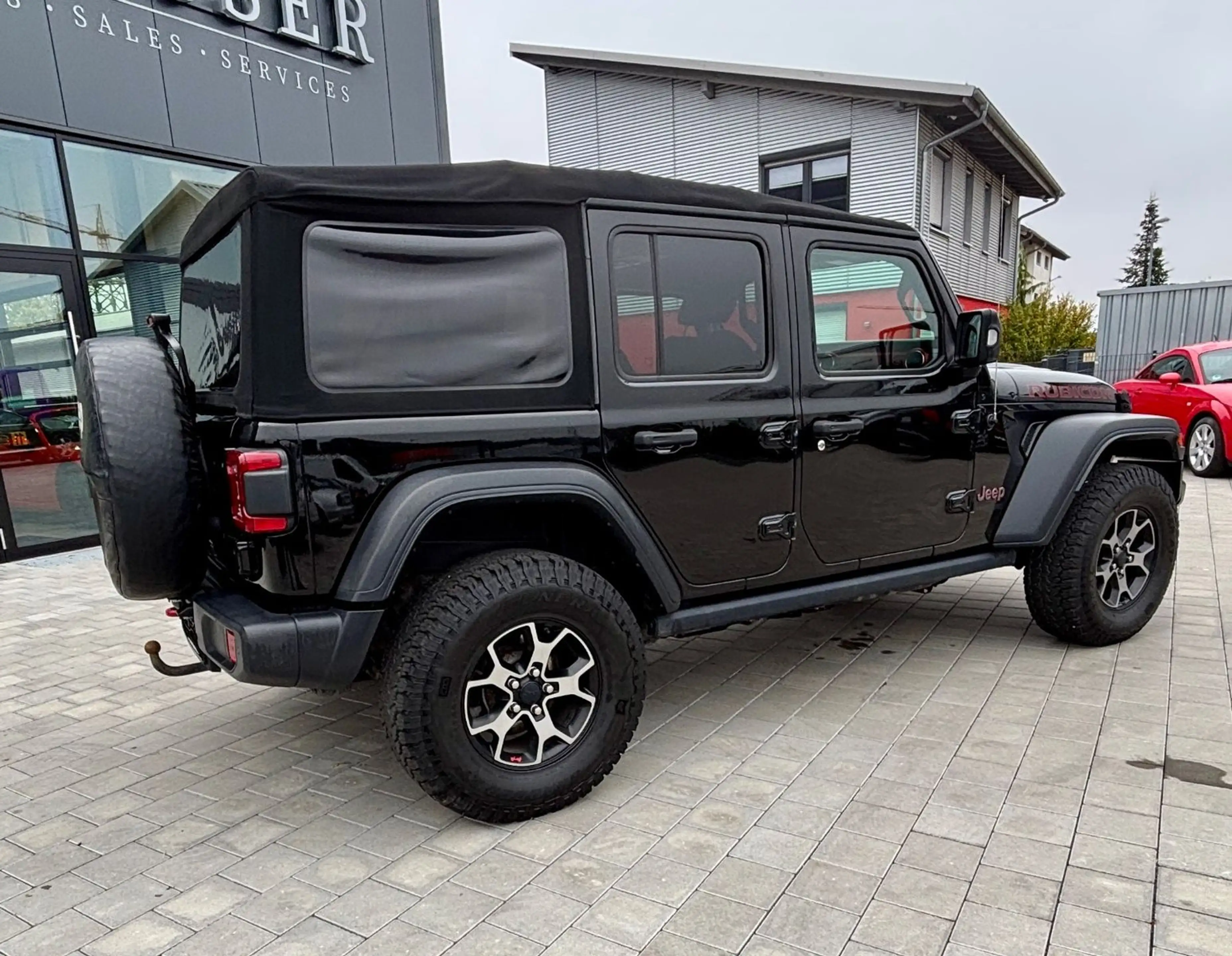 Jeep Wrangler / Wrangler Unlimited Rubicon — photo 12