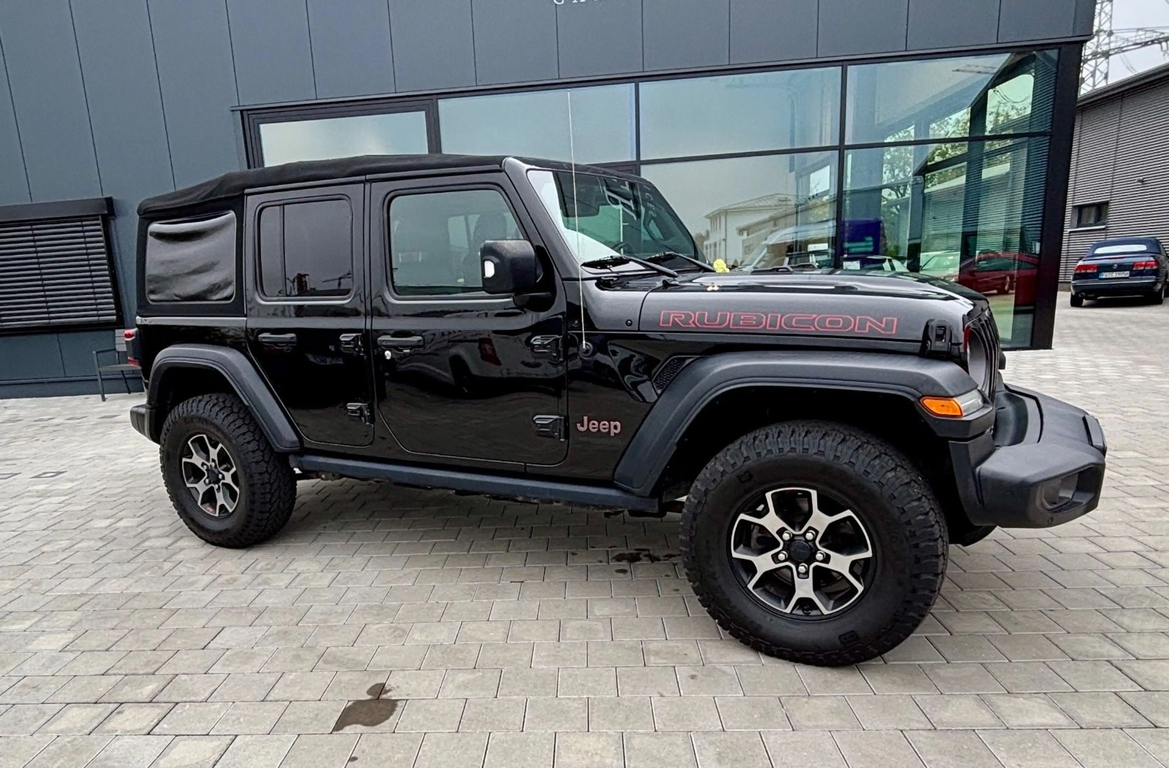 Jeep Wrangler / Wrangler Unlimited Rubicon — photo 14