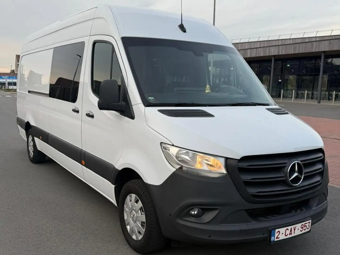 Mercedes-Benz Sprinter 317 2.0 CDI L3H2 RWD 9G-tronic (EUVI-E) Blanc - 1