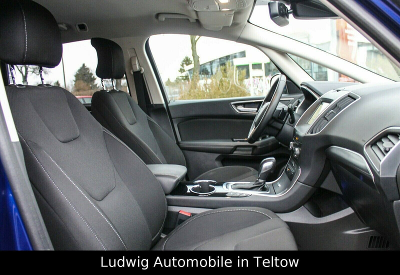 Ford S-Max 2.0 Titanium Aut.*Navi*Kamera — photo 12