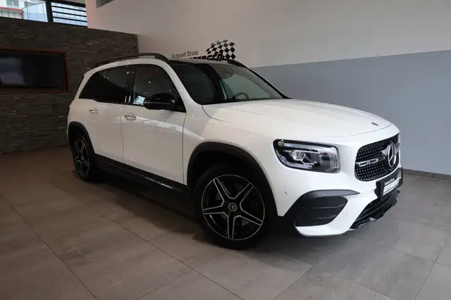 Mercedes-Benz GLB 250 4MATIC AMG Line