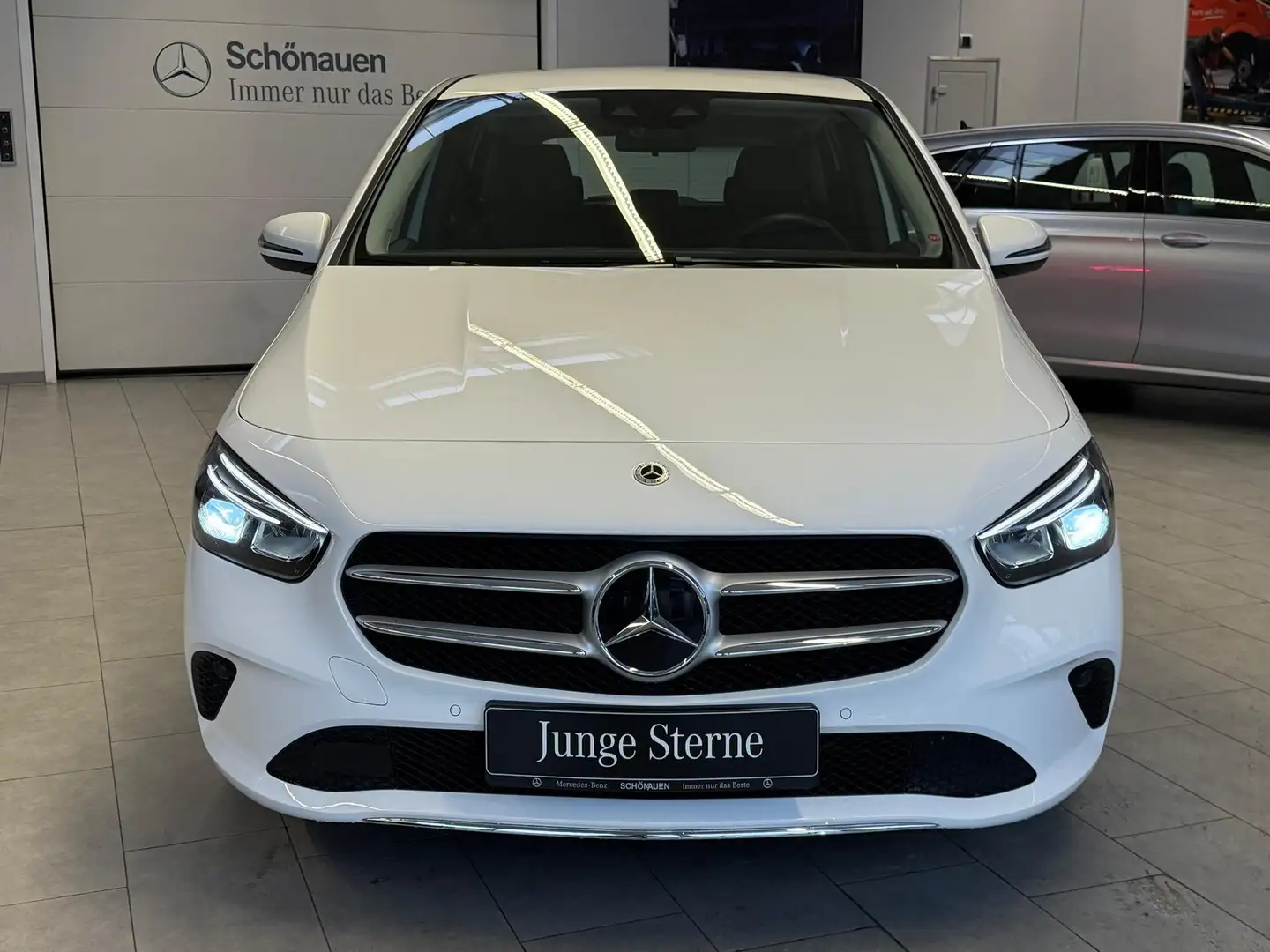 Mercedes-Benz B 180 Progressive CARPLAY+SPUR+DAB+LED+NAVI+AR Blanc - 2