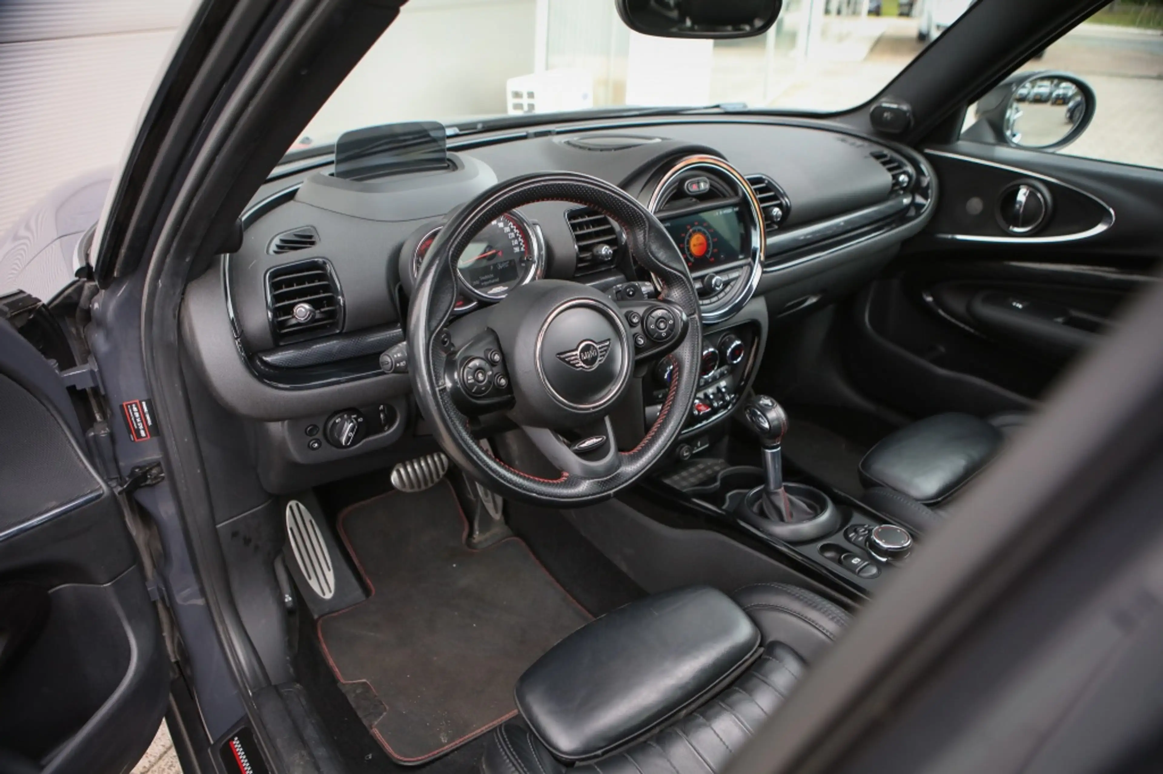 MINI John Cooper Works Clubman Mini 2.0 JCW ALL4 Chili | Pano | — photo 3