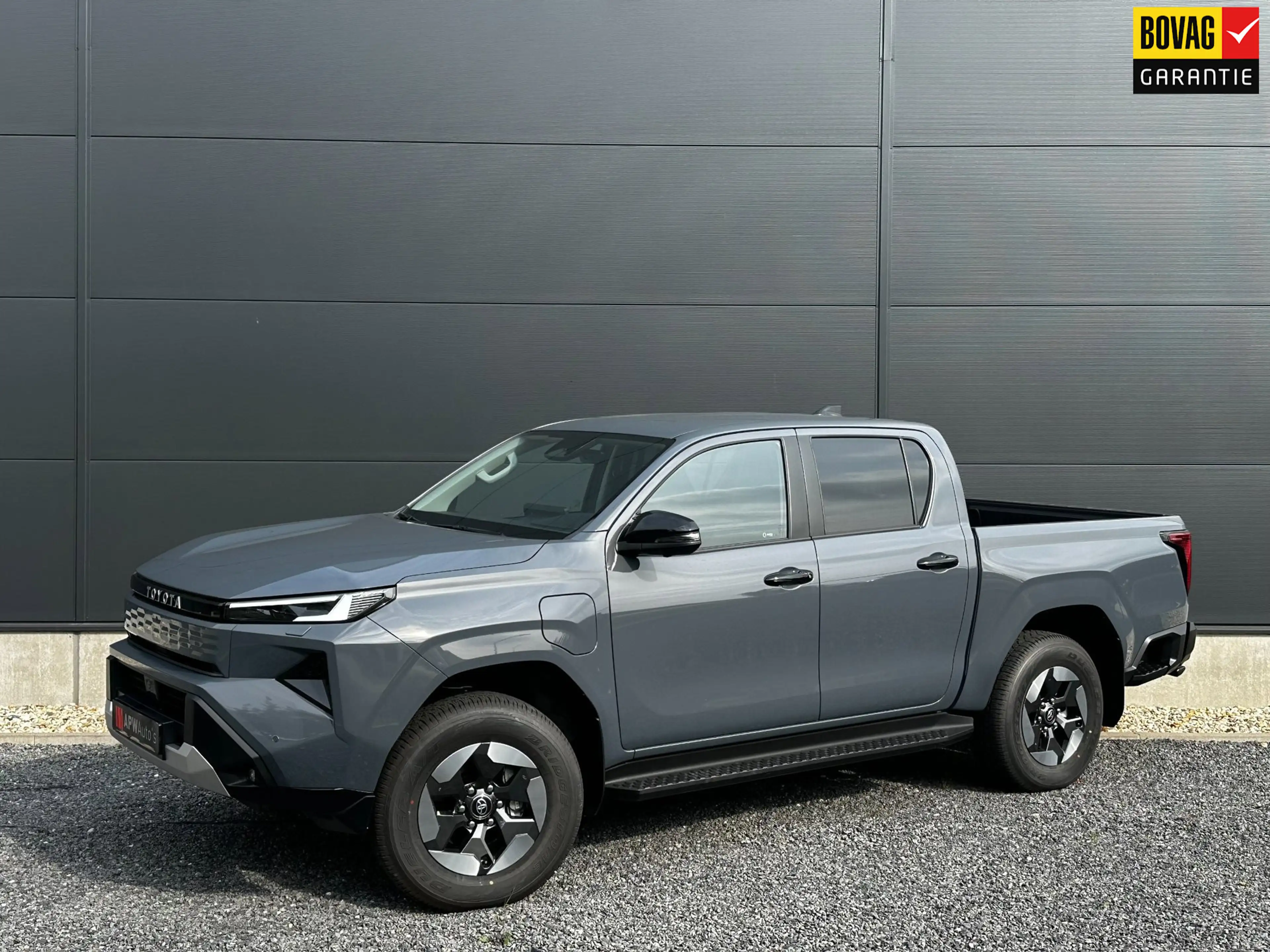 Toyota Hilux Professional Dubbele Cabine BEV Electric | Leder |