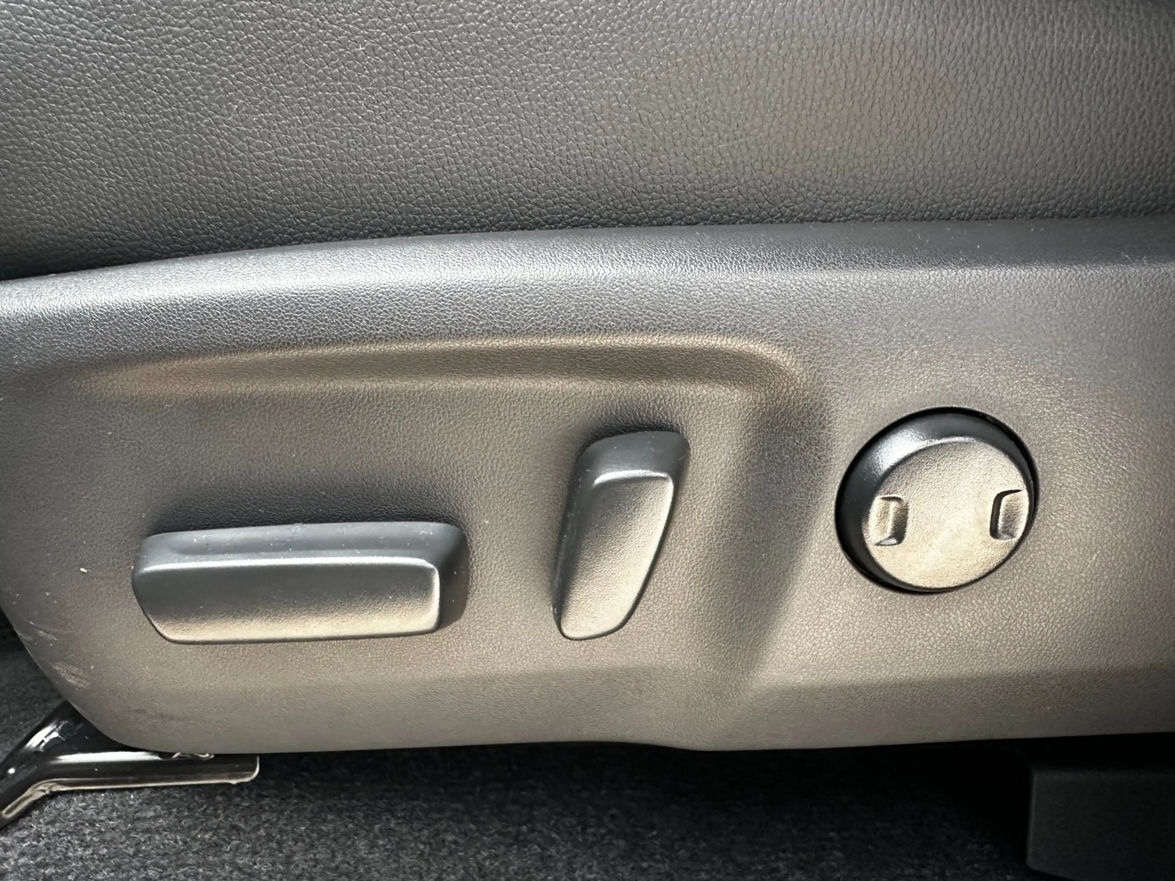 Toyota Hilux Professional Dubbele Cabine BEV Electric | Leder | — photo 25