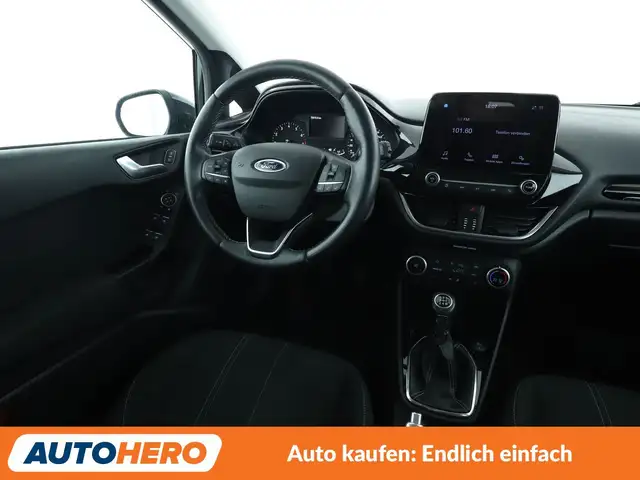 Ford Fiesta view 13