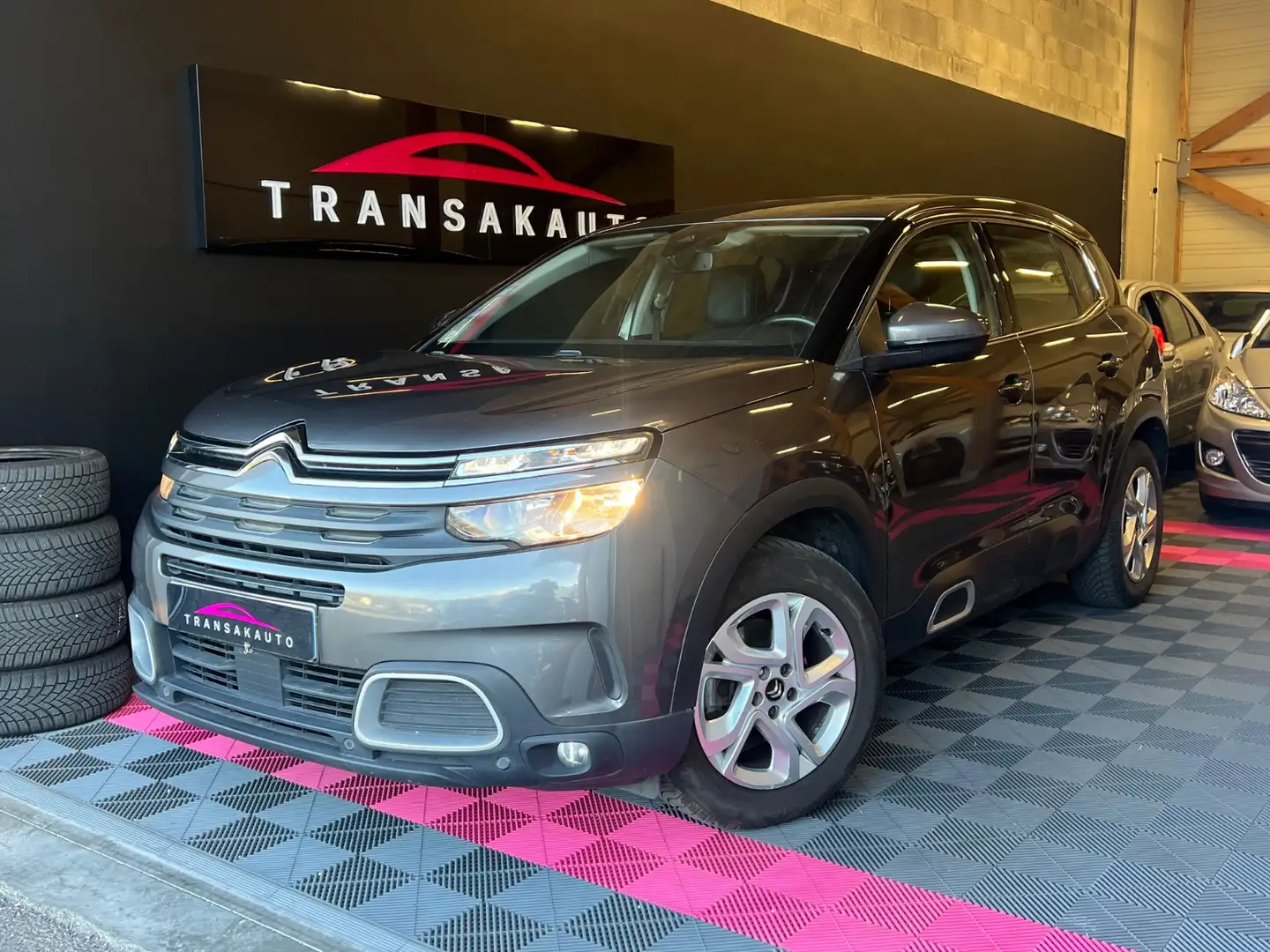 Citroen C5 Aircross Live Gris - 1