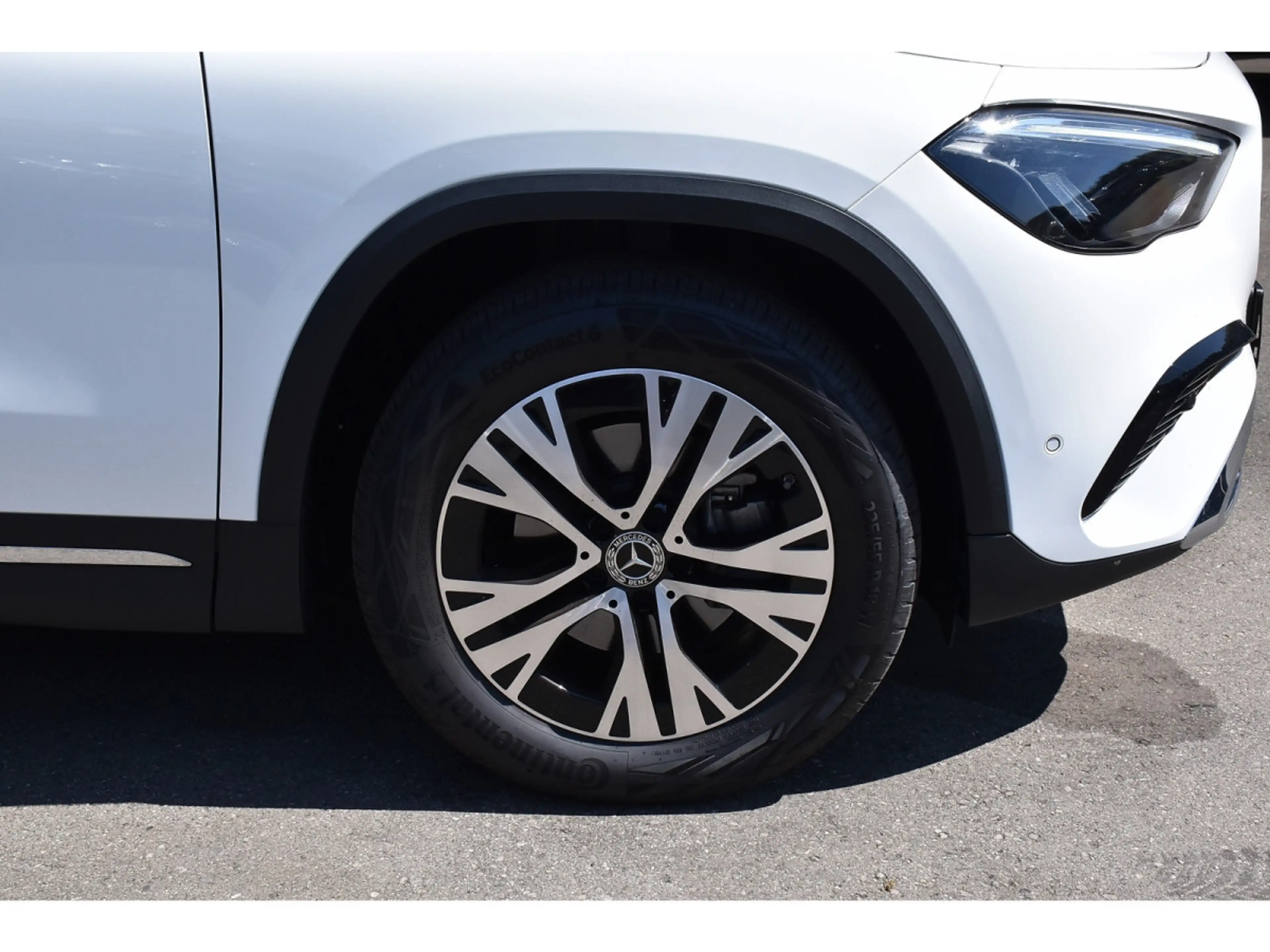 Mercedes-Benz GLA 200 CDI Progressive 8G-Tronic PANO CHFF ADD CAM 1°MAIN — photo 5