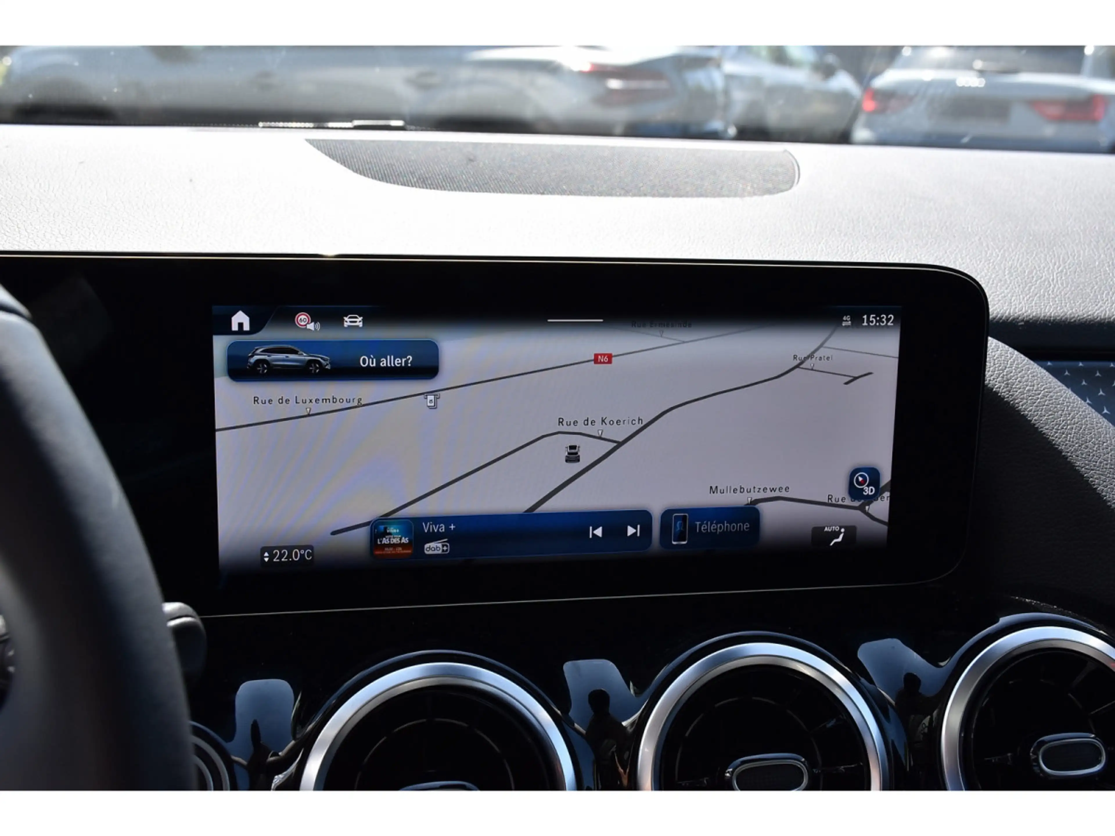 Mercedes-Benz GLA 200 CDI Progressive 8G-Tronic PANO CHFF ADD CAM 1°MAIN — photo 11