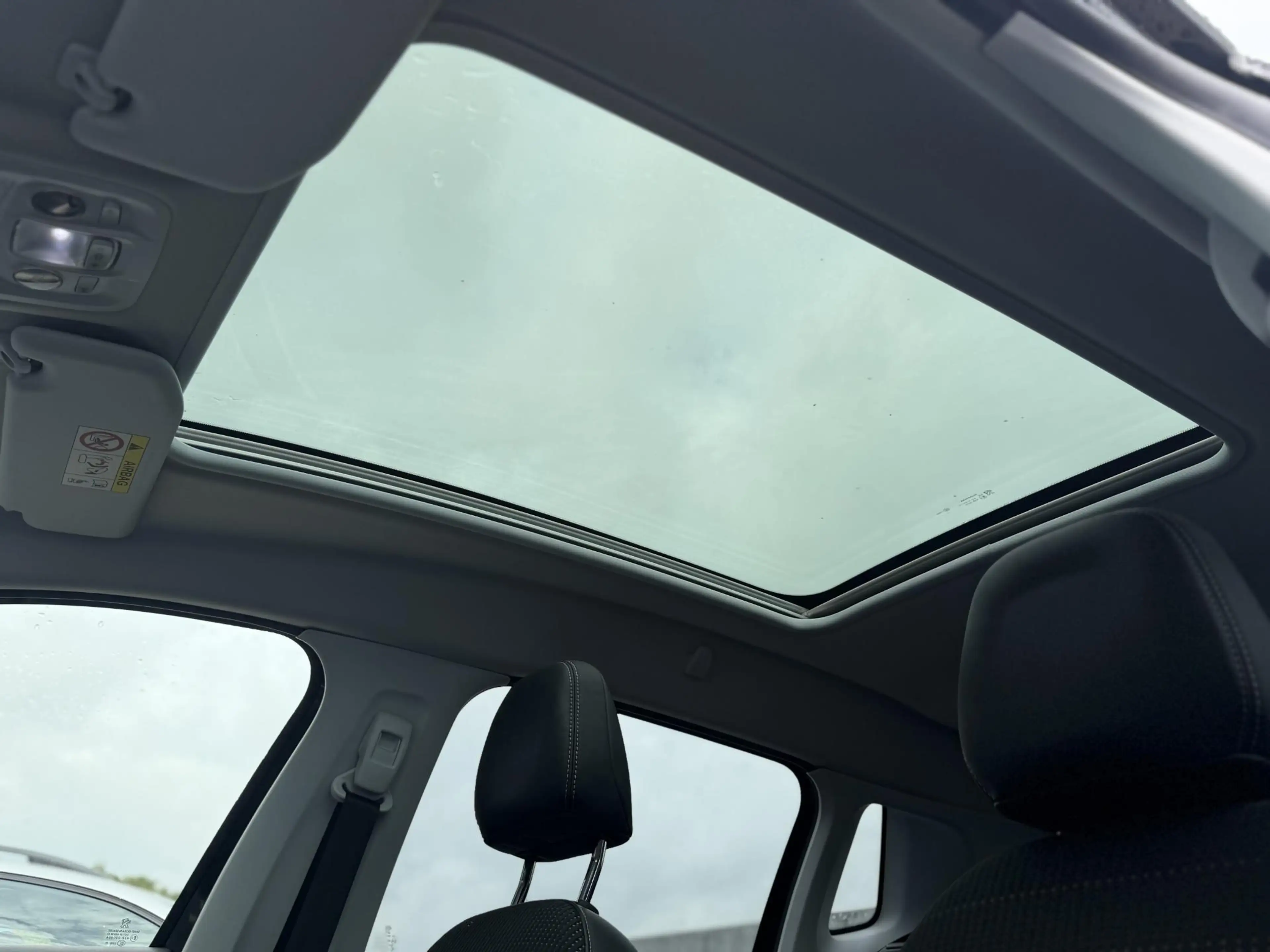 Peugeot 2008 1.2 PureTech Allure Automaat - Navigatie - Climate — photo 12