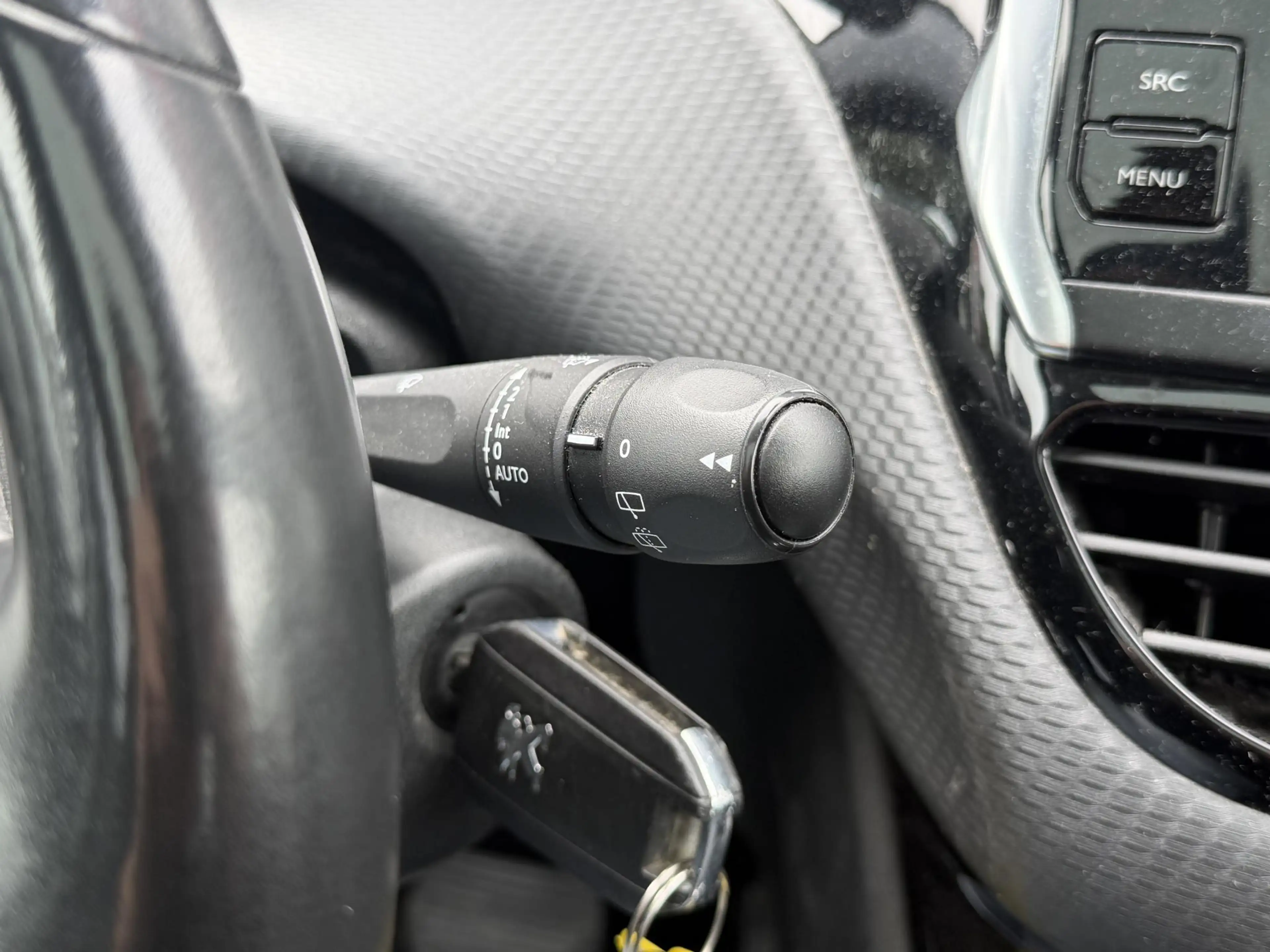 Peugeot 2008 1.2 PureTech Allure Automaat - Navigatie - Climate — photo 16