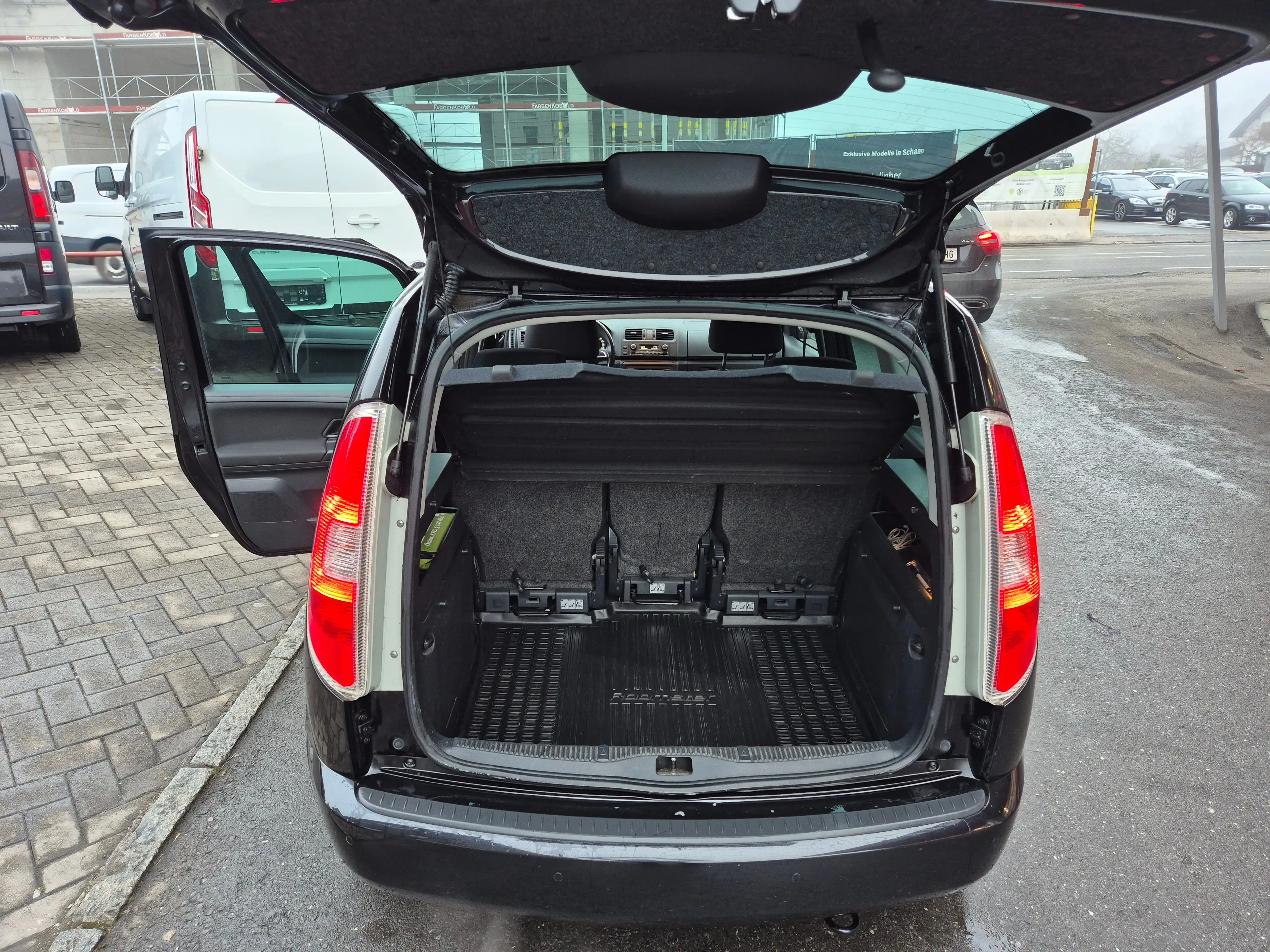 Skoda Roomster Ambition — photo 11