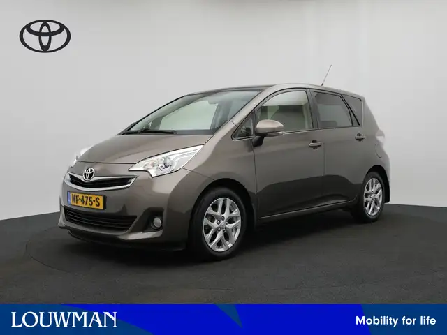 Toyota Verso-S 1.3 VVT-i Trend | Glazen Panorama dak | Trekhaak |