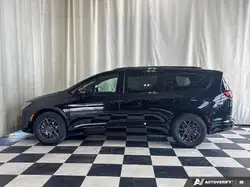 Chrysler Pacifica 2027