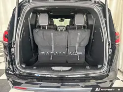 Chrysler Pacifica 2027 — фото 10