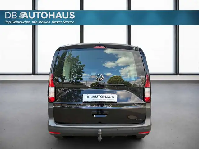 Volkswagen Caddy view 5