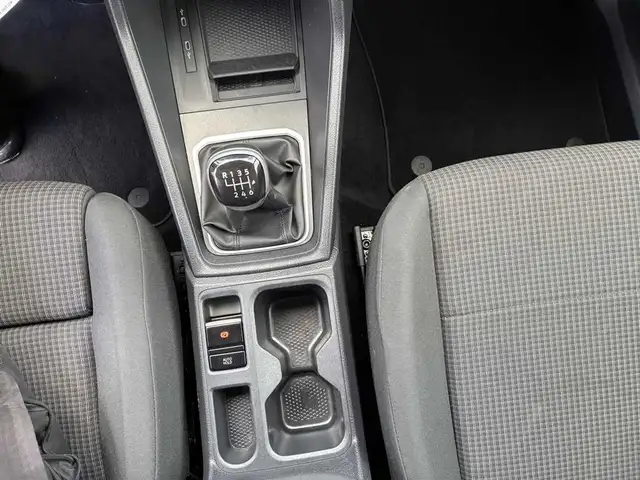 Volkswagen Caddy view 13
