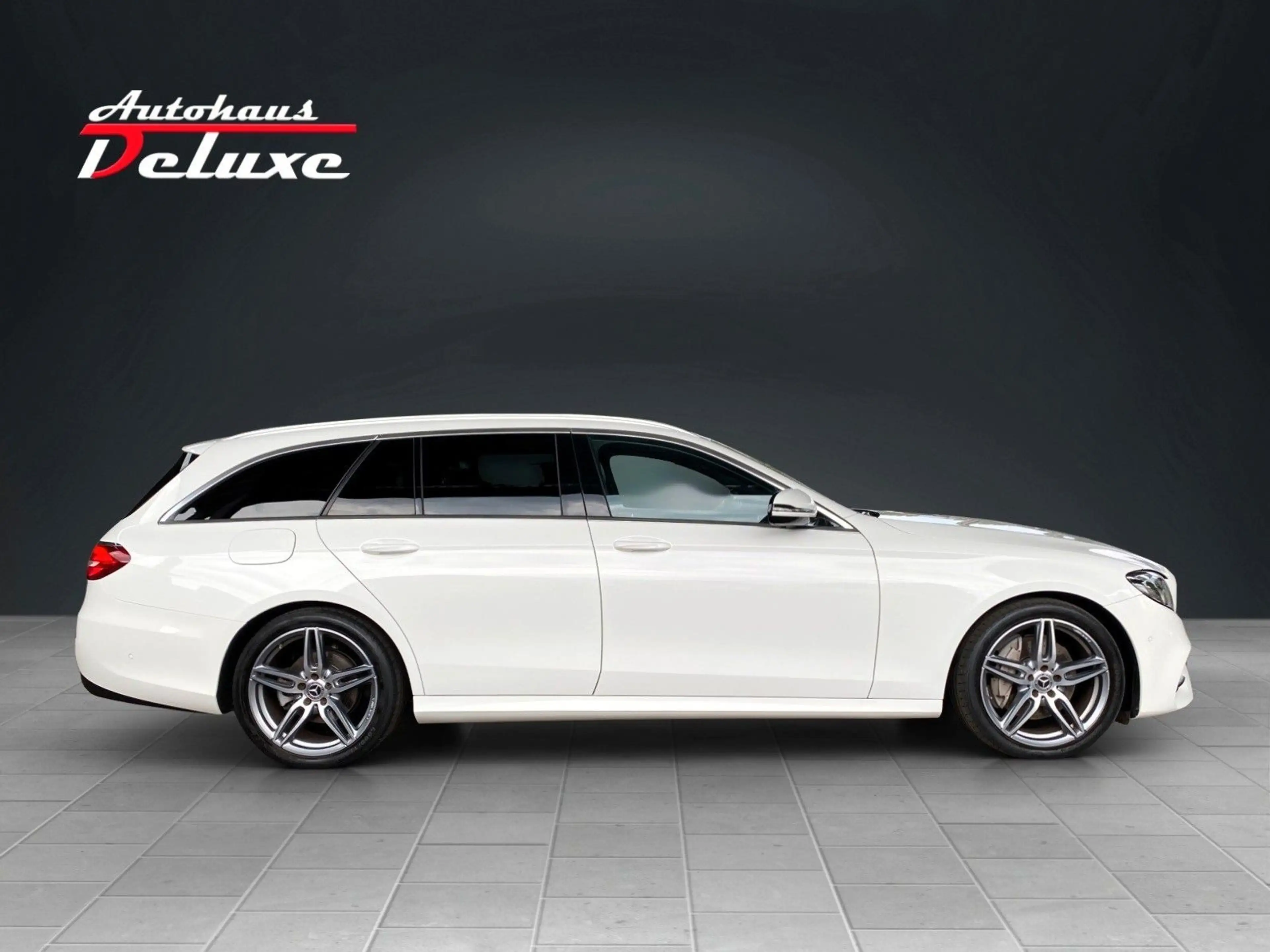 Mercedes-Benz E 250 T AMG-LINE NAVI-KAMERA-EGSD-AHK-LED-STHZ-H — photo 8