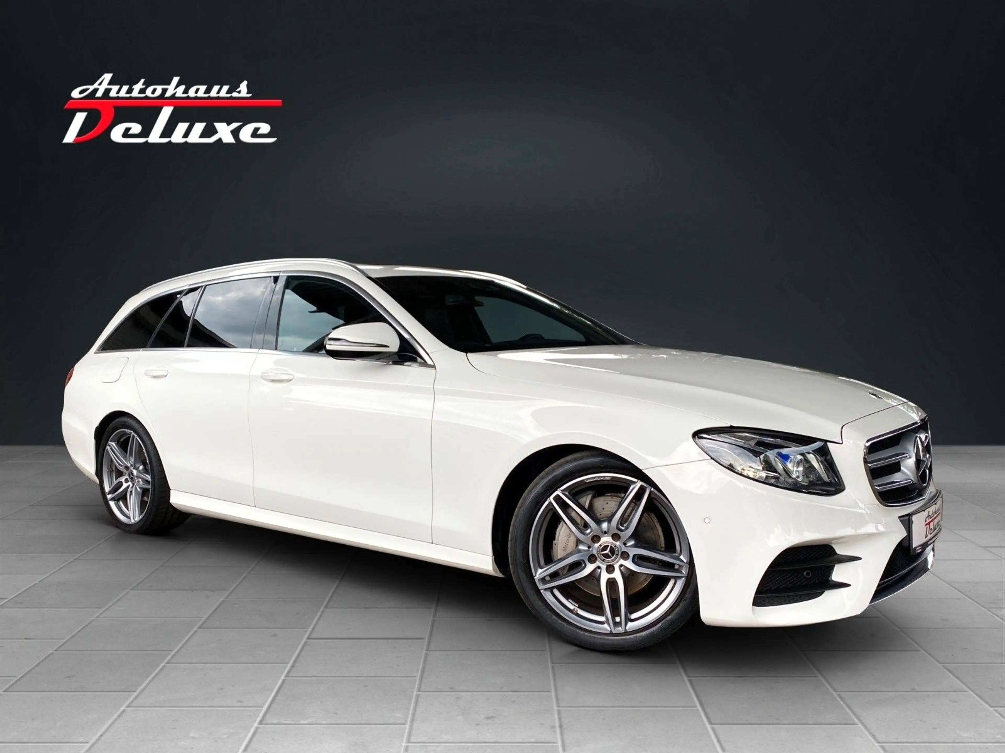 Mercedes-Benz E 250 T AMG-LINE NAVI-KAMERA-EGSD-AHK-LED-STHZ-H — photo 3