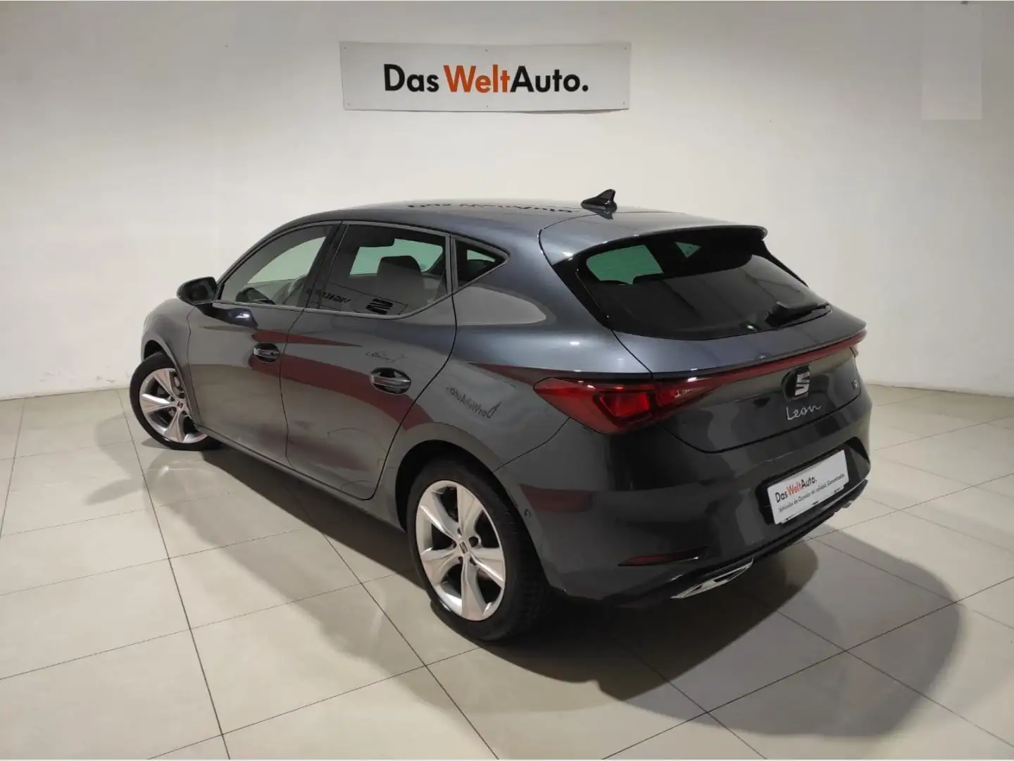SEAT Leon Nuevo 1.5 TSI e-Hybrid 150kW DSG-6 FR XM Gris - 2