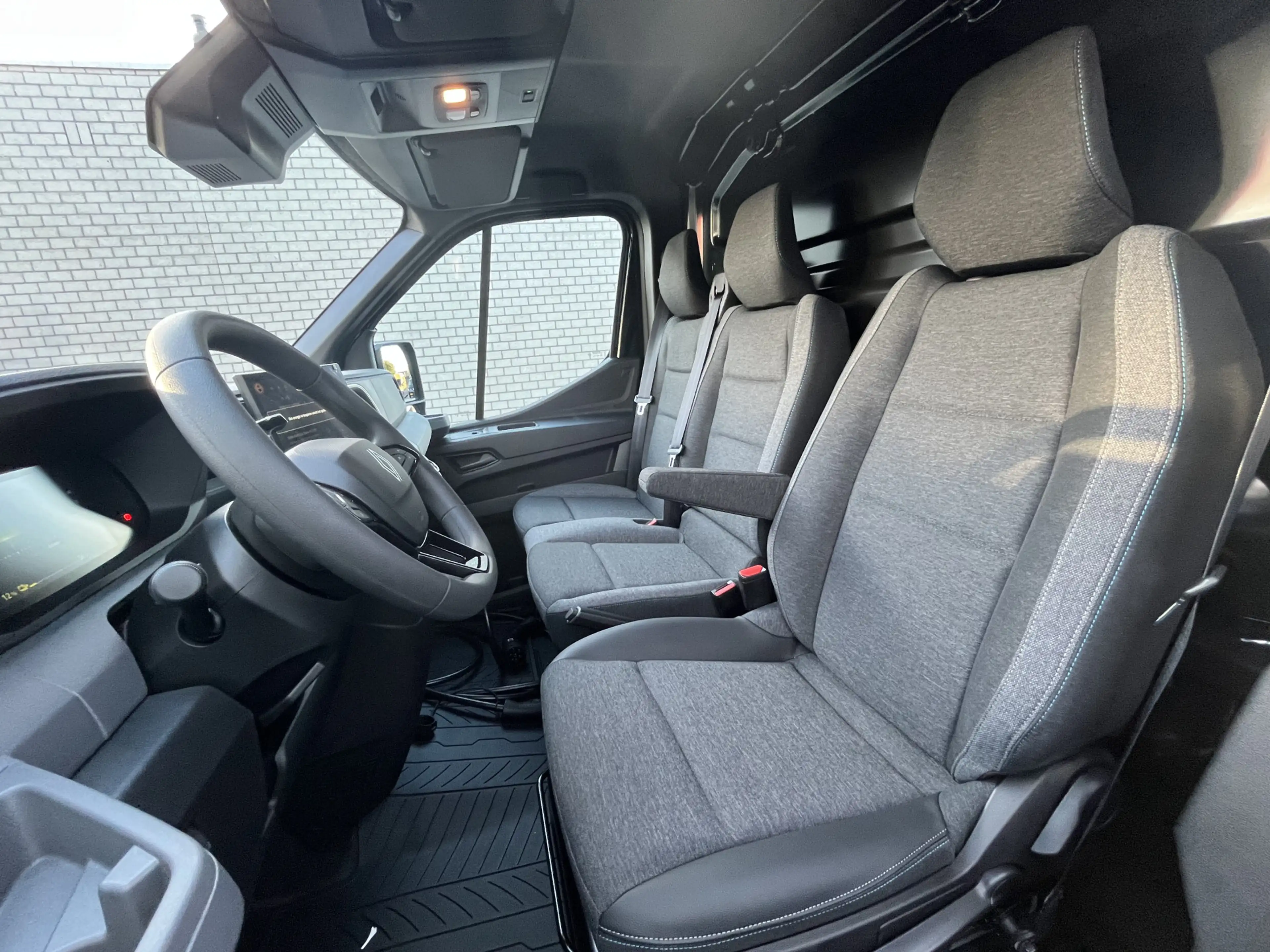 Renault Master E-Tech T35 L2H2 Extra long range 87 kWh | Navigati — photo 26