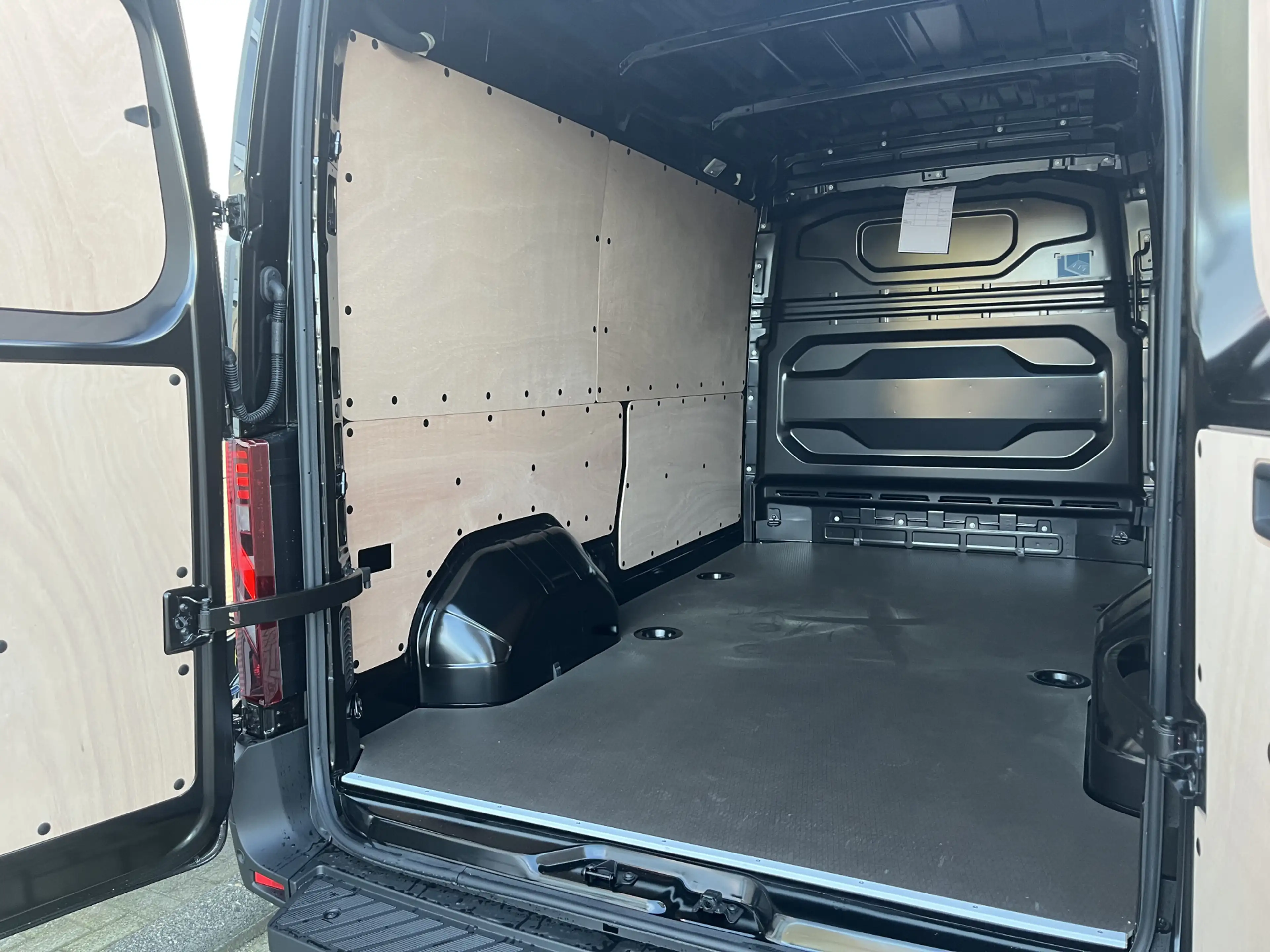 Renault Master E-Tech T35 L2H2 Extra long range 87 kWh | Navigati — photo 11