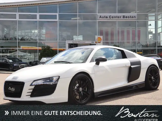 Audi R8 4.2 FSI QUATTRO/BANG & OLUFSEN/MMI NAVI/PDC