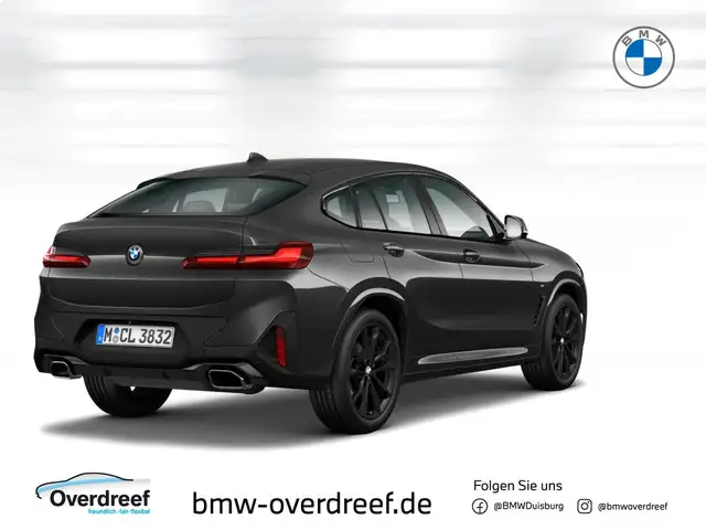 BMW X4 view 2