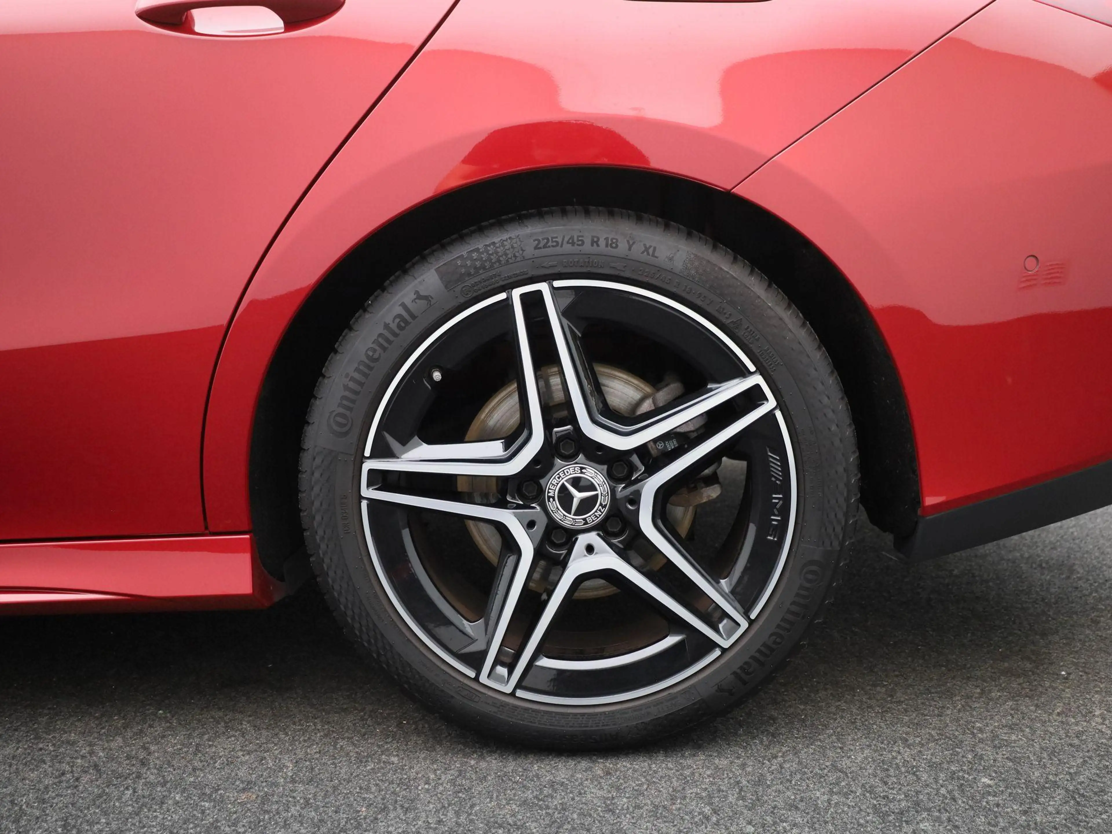 Mercedes-Benz CLA 180 Shooting Brake Business Line VERWACHT !! — photo 13