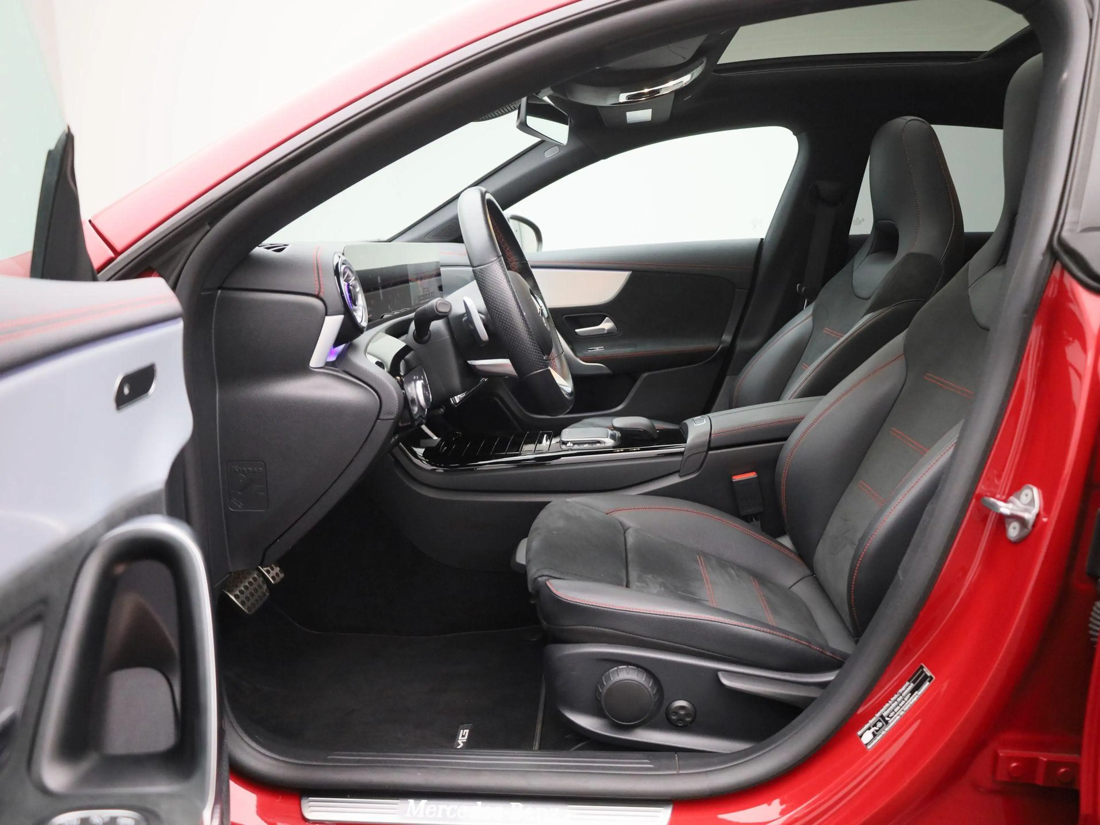 Mercedes-Benz CLA 180 Shooting Brake Business Line VERWACHT !! — photo 11