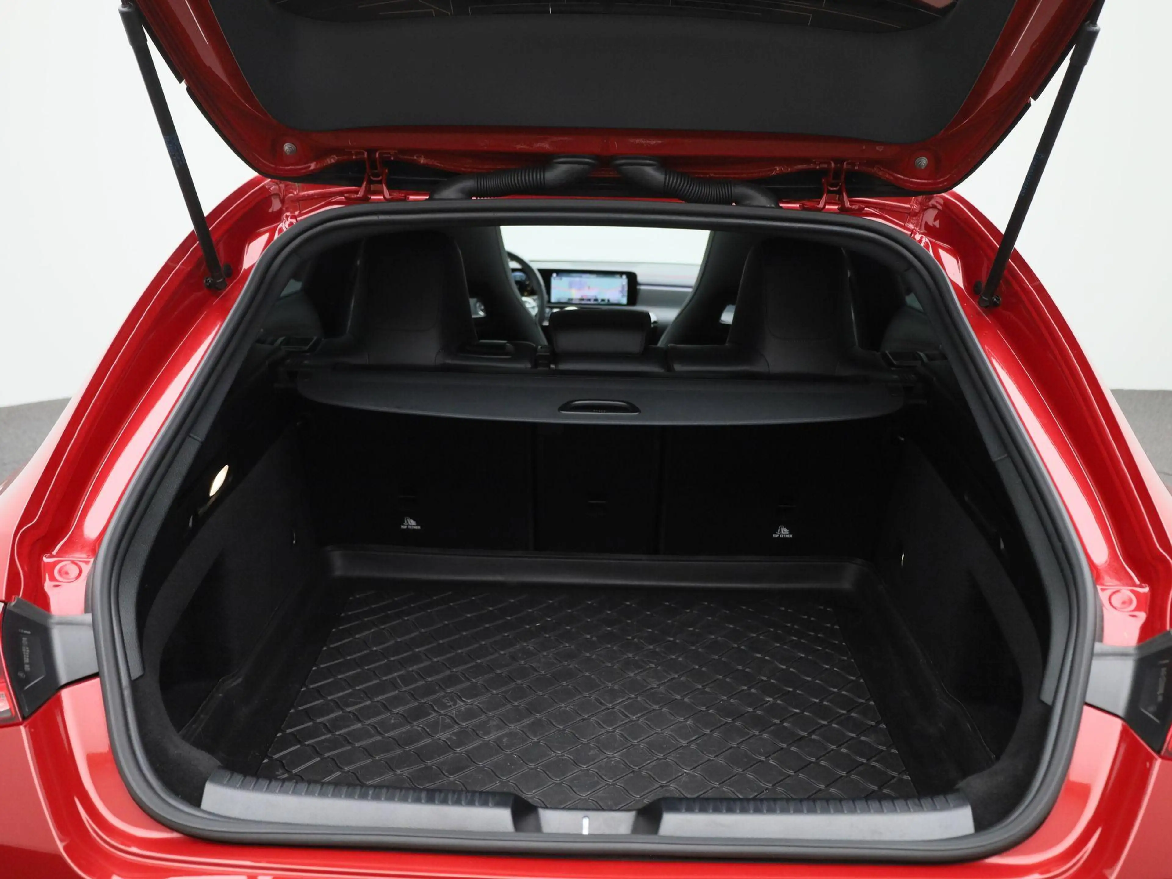 Mercedes-Benz CLA 180 Shooting Brake Business Line VERWACHT !! — photo 14