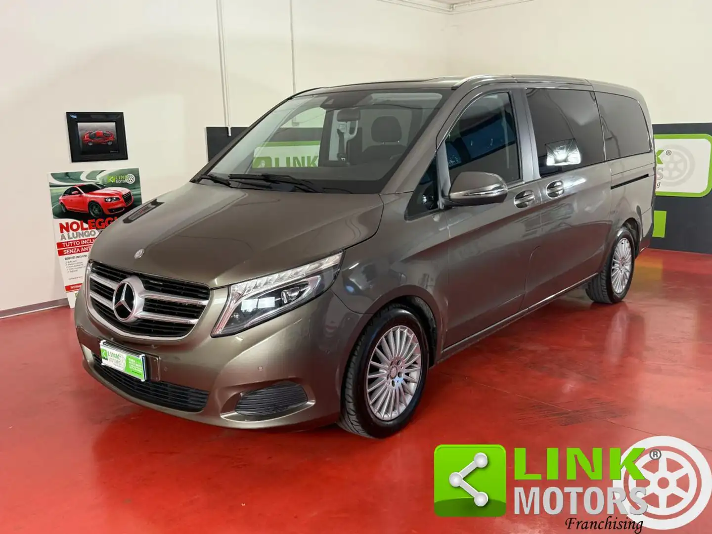Mercedes-Benz V 250 d Automatic 4Matic Executive Long 8 POSTI Bronze - 1